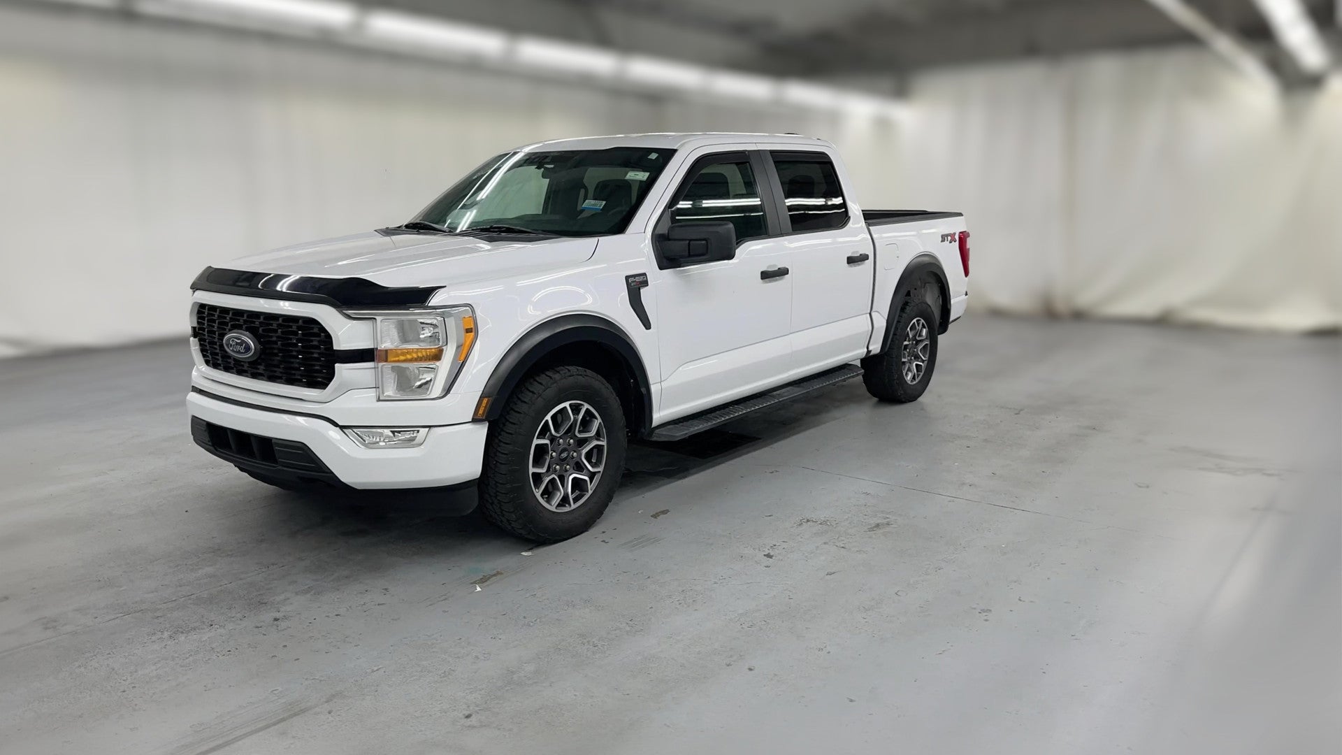 2021 Ford F150 SuperCrew Cab vehicle photo