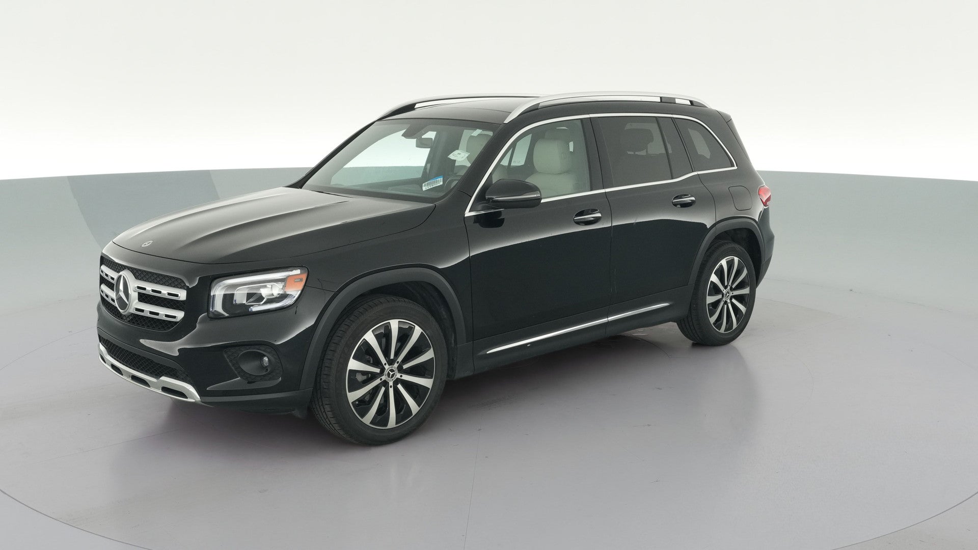 2023 Mercedes-Benz GLB vehicle photo
