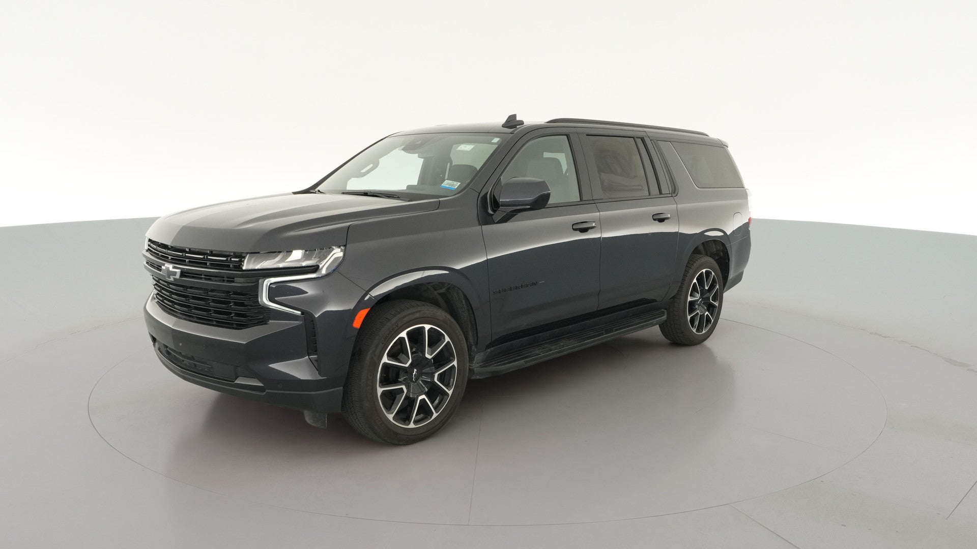 2024 Chevrolet Suburban vehicle photo
