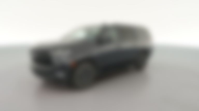 2024 Chevrolet Suburban vehicle photo