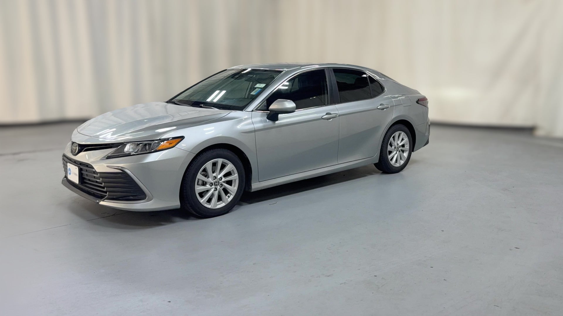 2023 Toyota Camry vehicle photo