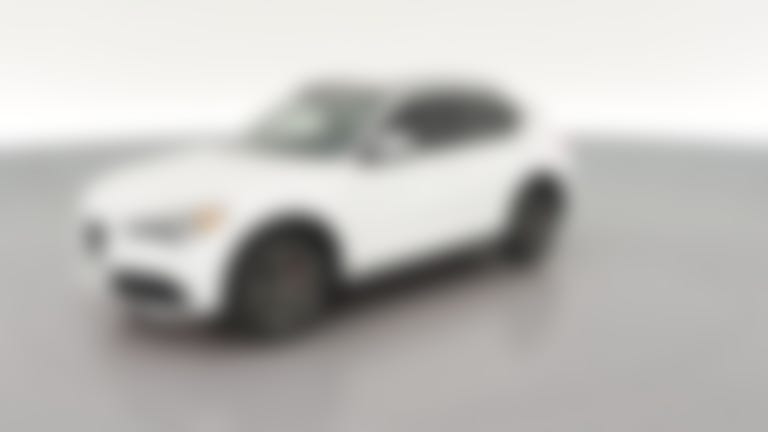 2022 Alfa Romeo Stelvio vehicle photo