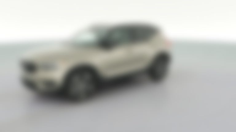 2022 Volvo XC40 vehicle photo