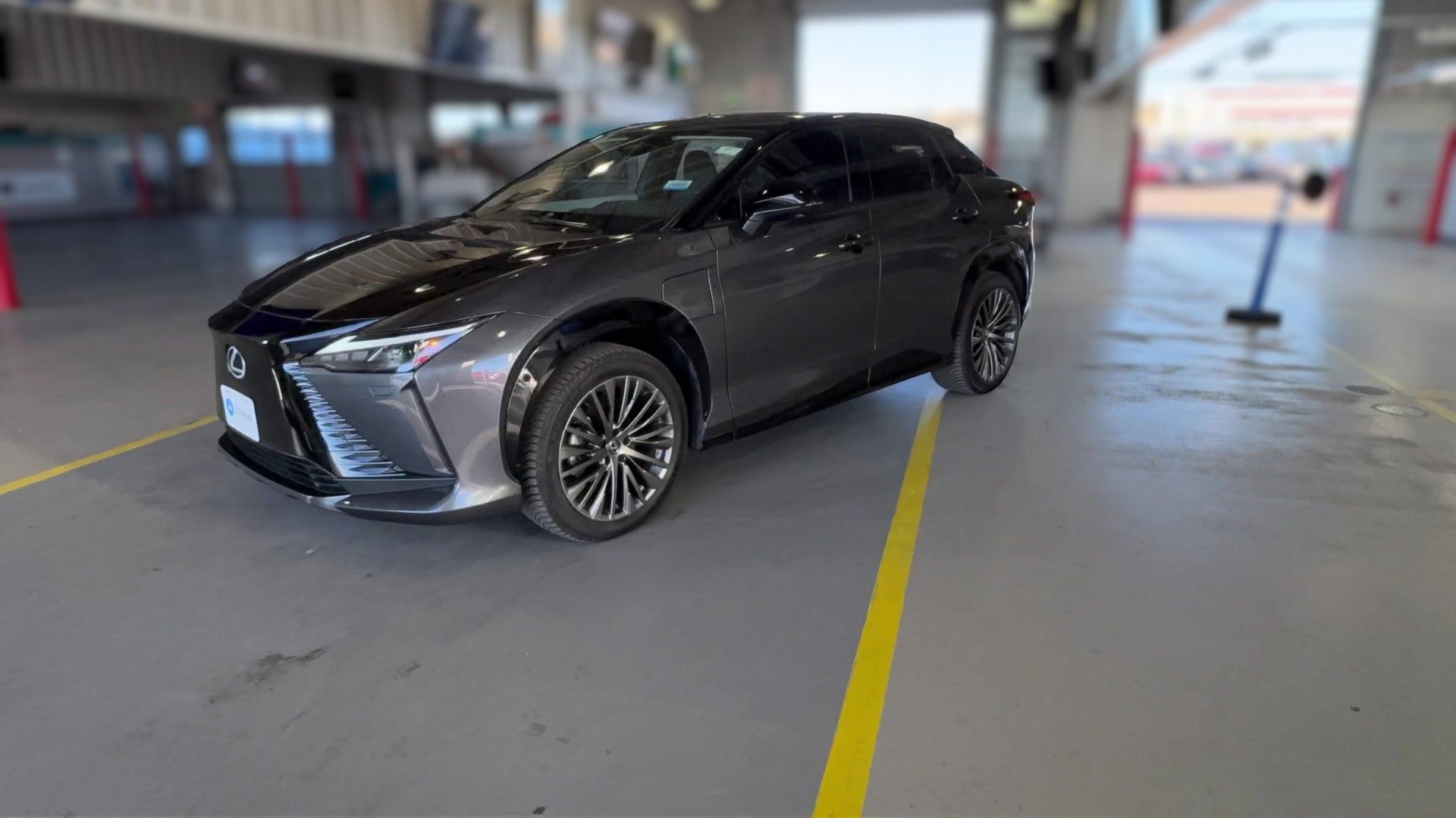 2023 Lexus RZ vehicle photo