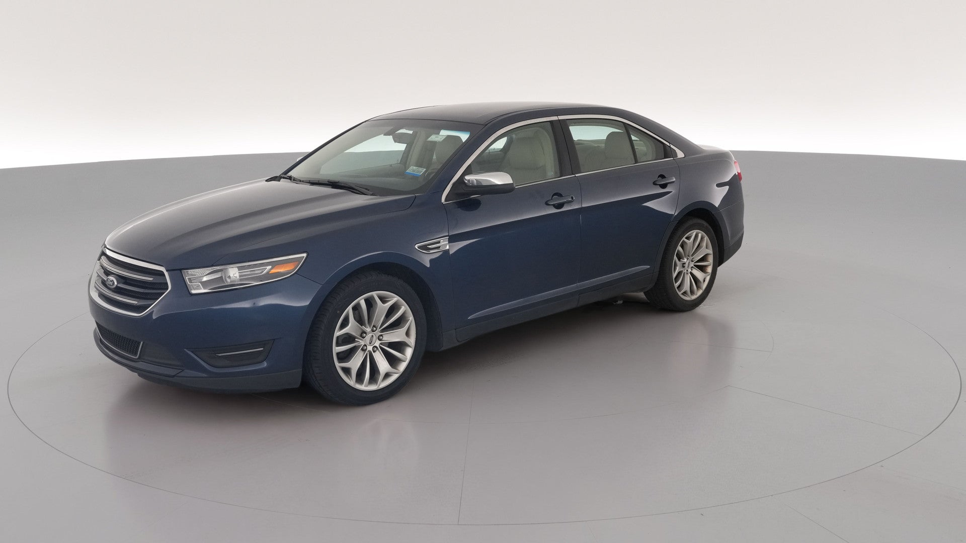 2016 Ford Taurus vehicle photo