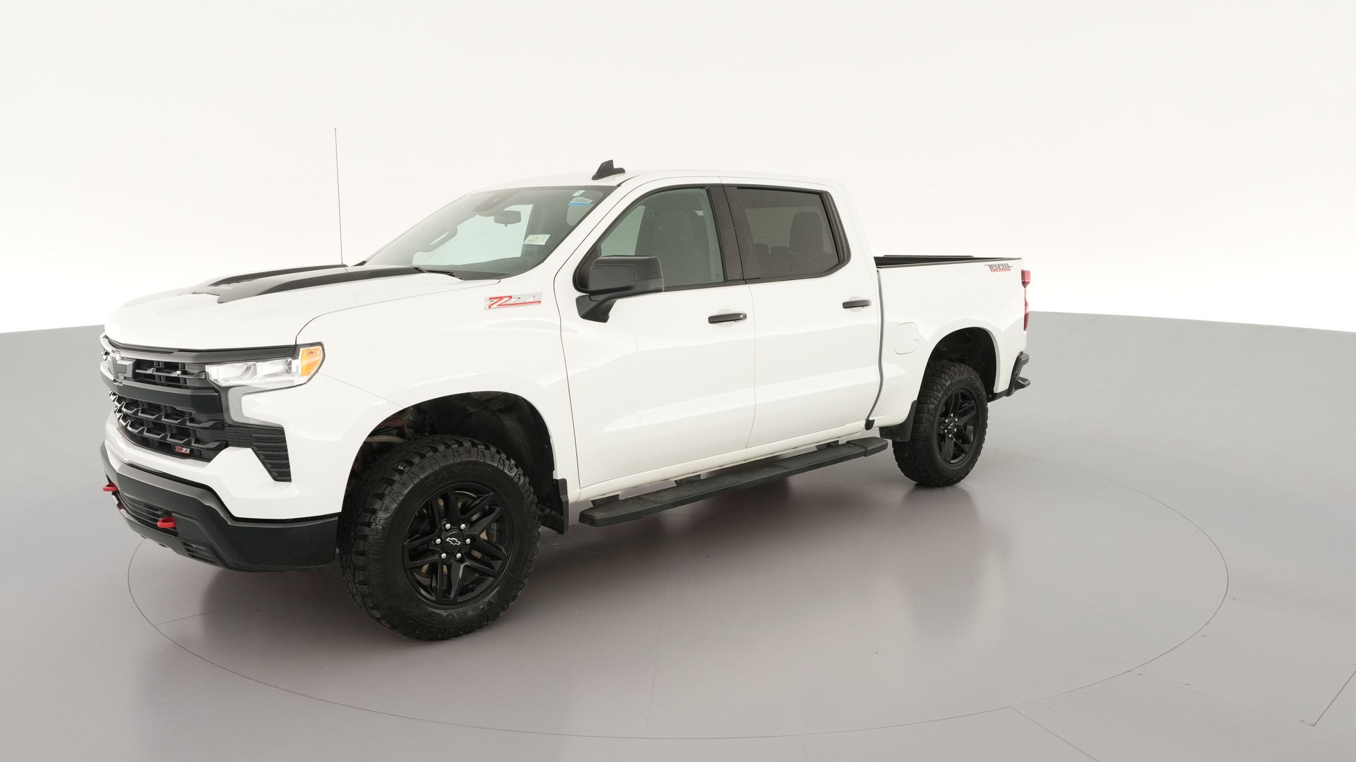 2024 Chevrolet Silverado 1500 Crew Cab vehicle photo