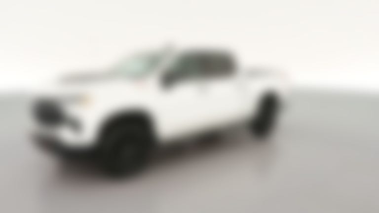 2024 Chevrolet Silverado 1500 Crew Cab vehicle photo