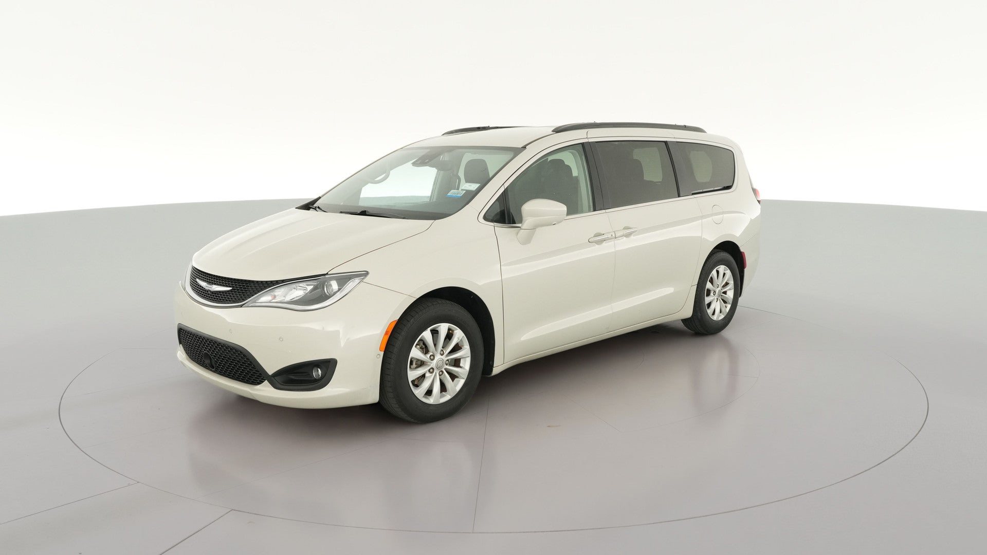 2019 Chrysler Pacifica vehicle photo