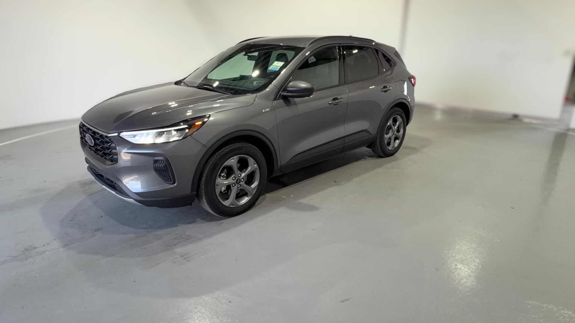 2025 Ford Escape vehicle photo