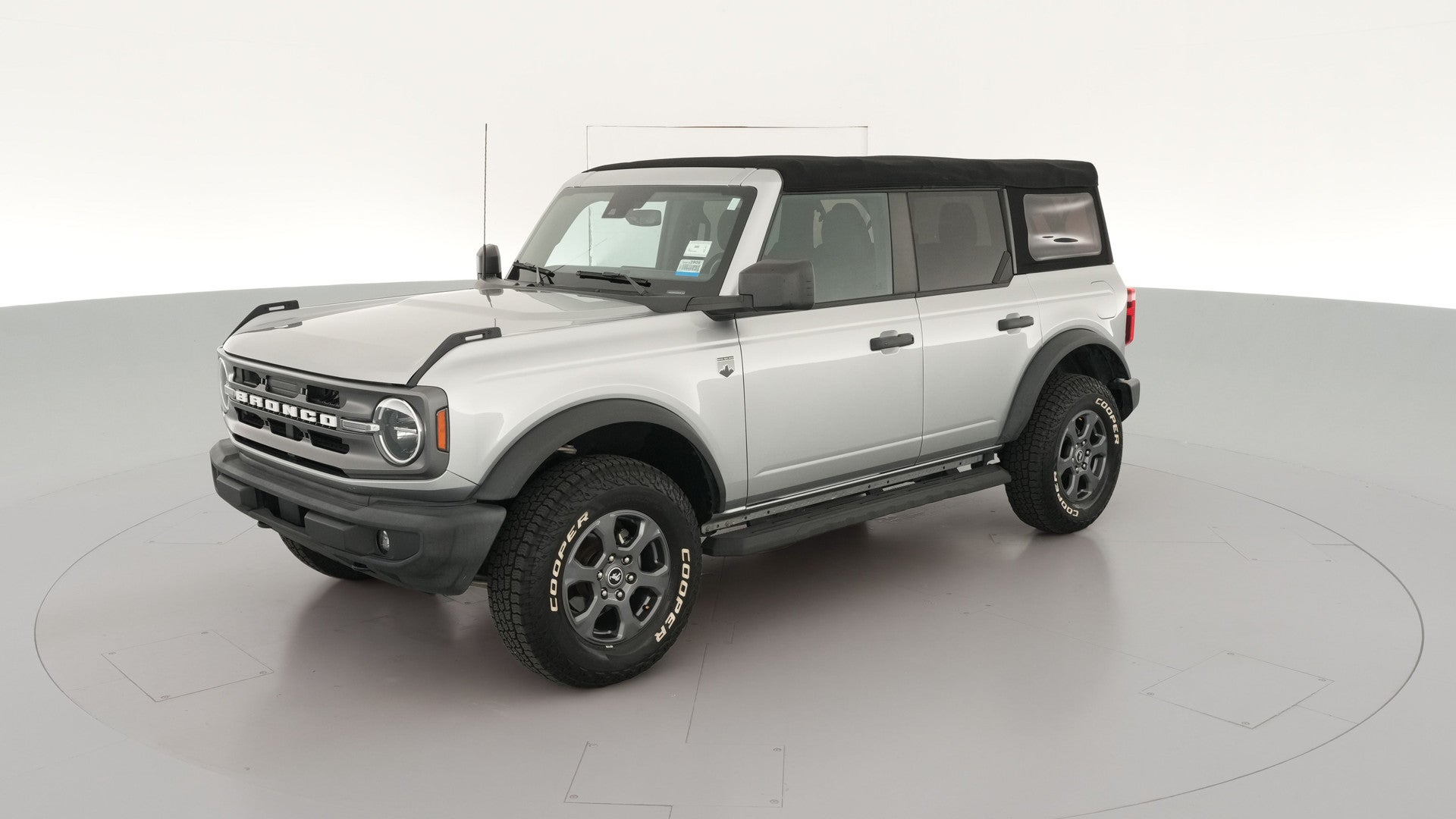 2022 Ford Bronco vehicle photo