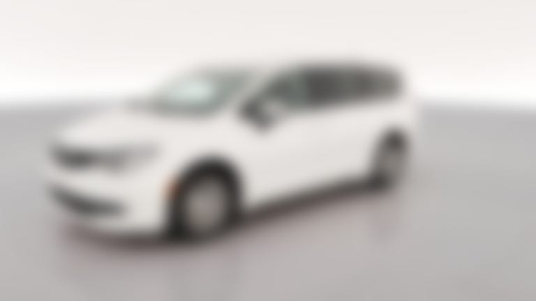 2023 Chrysler Voyager vehicle photo