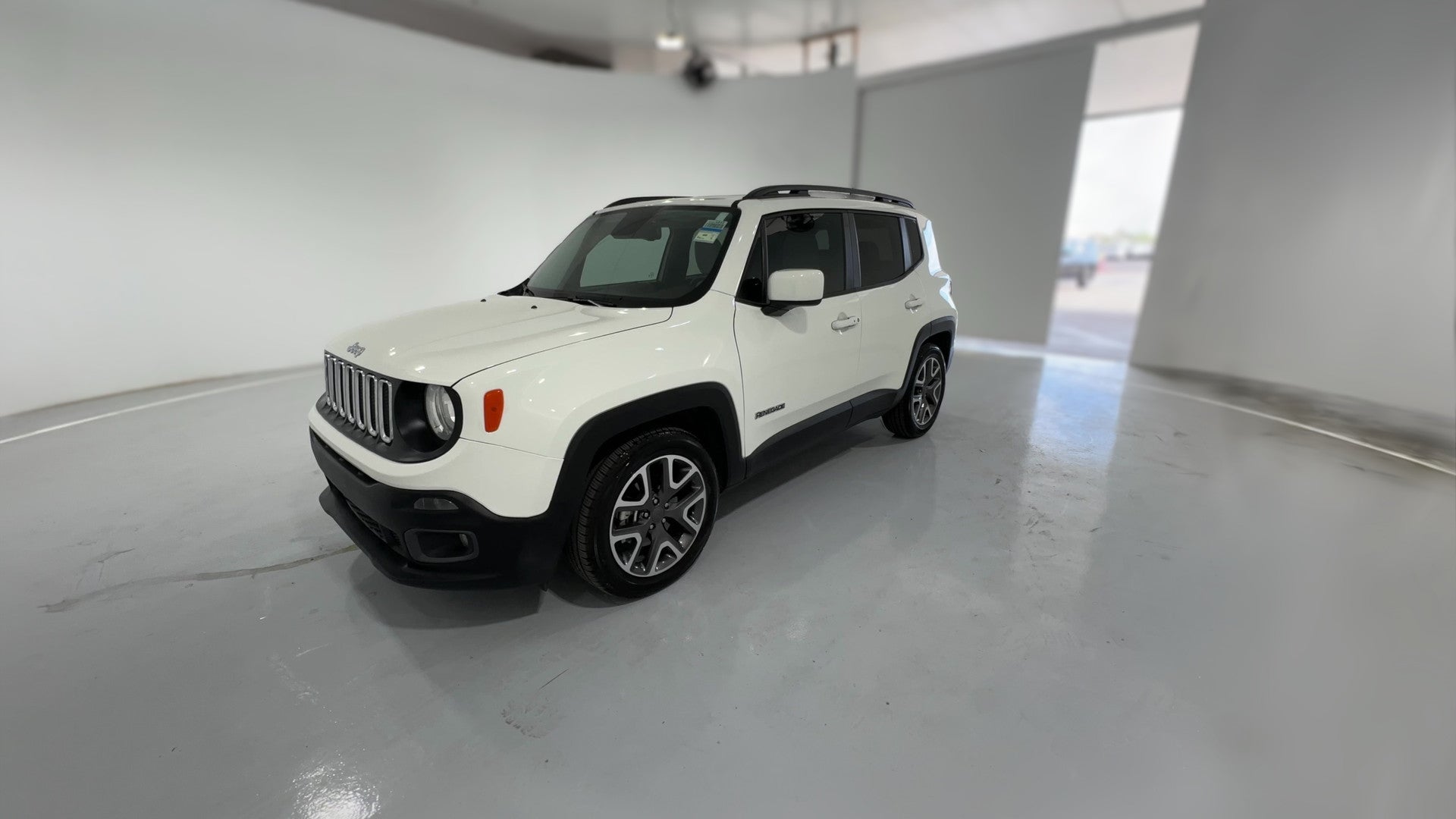 2017 Jeep Renegade vehicle photo