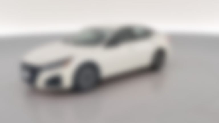 2024 Nissan Altima vehicle photo