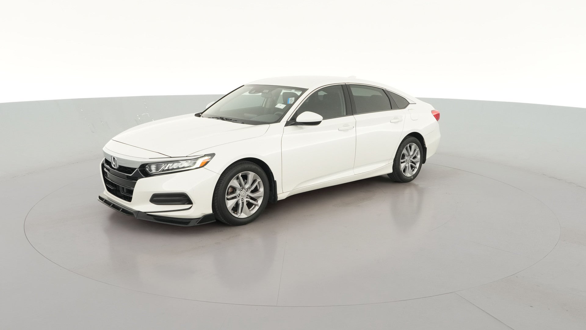 2018 Honda Accord vehicle photo