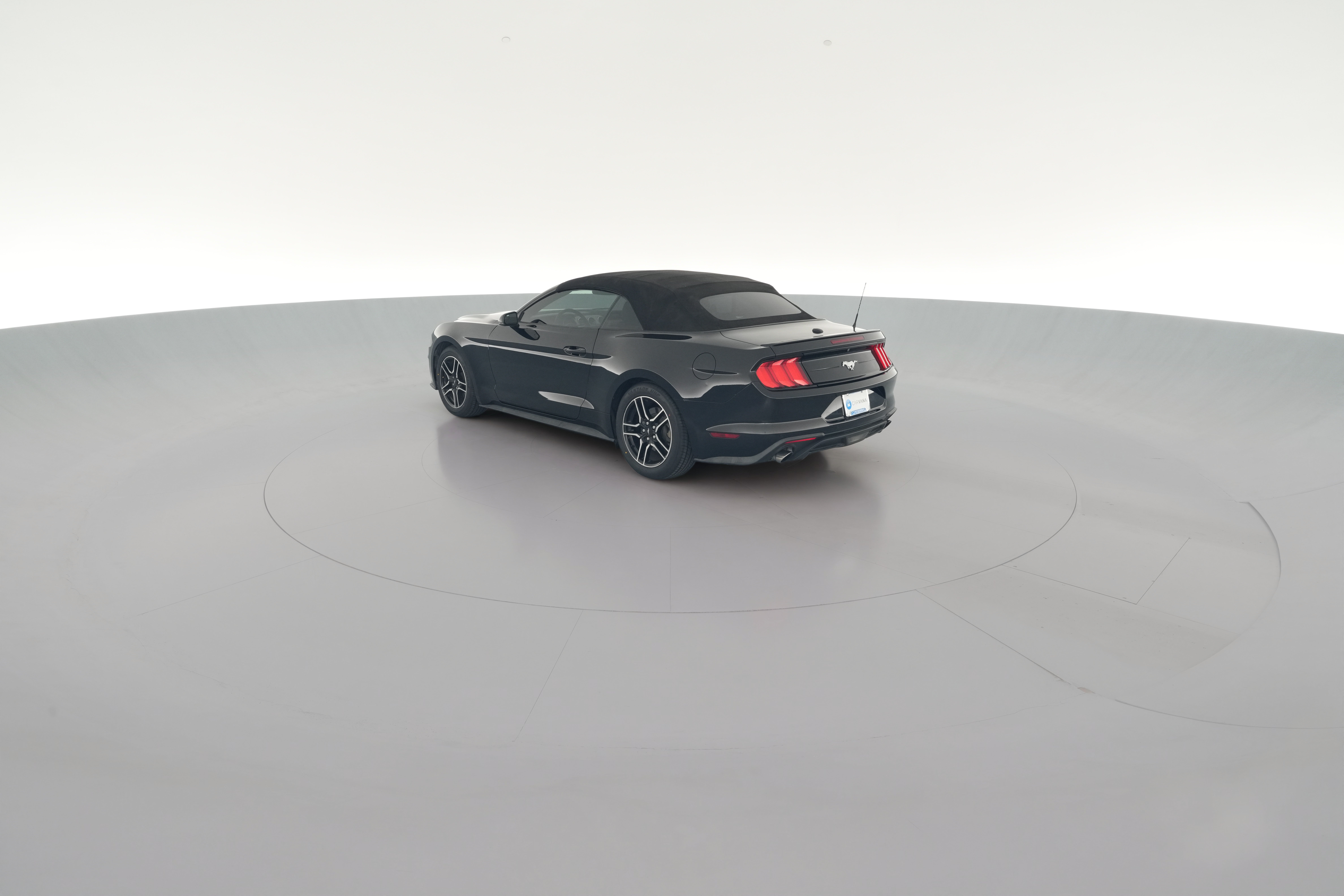 2018 Ford Mustang EcoBoost Premium - Photo 28