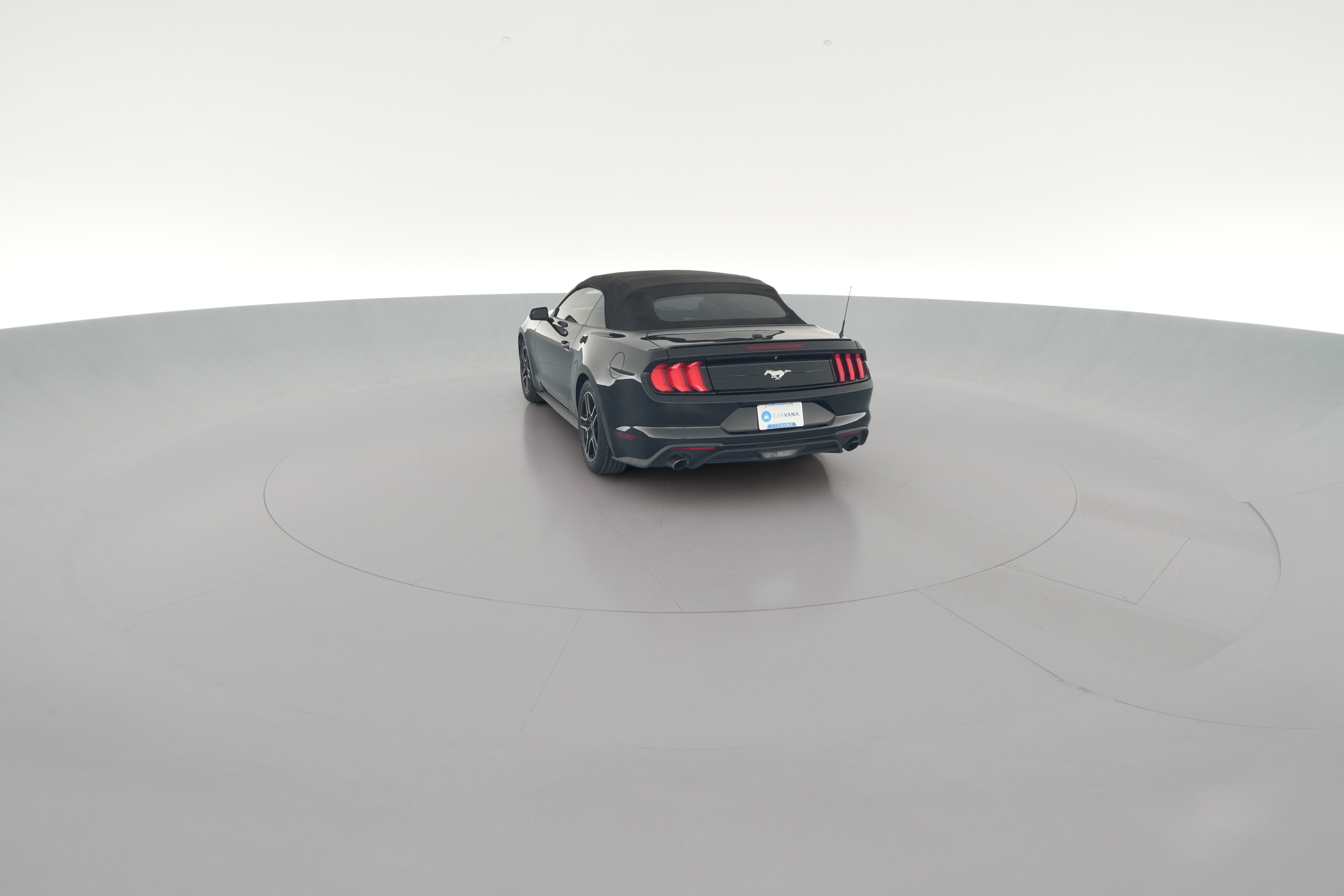 2018 Ford Mustang EcoBoost Premium - Photo 29