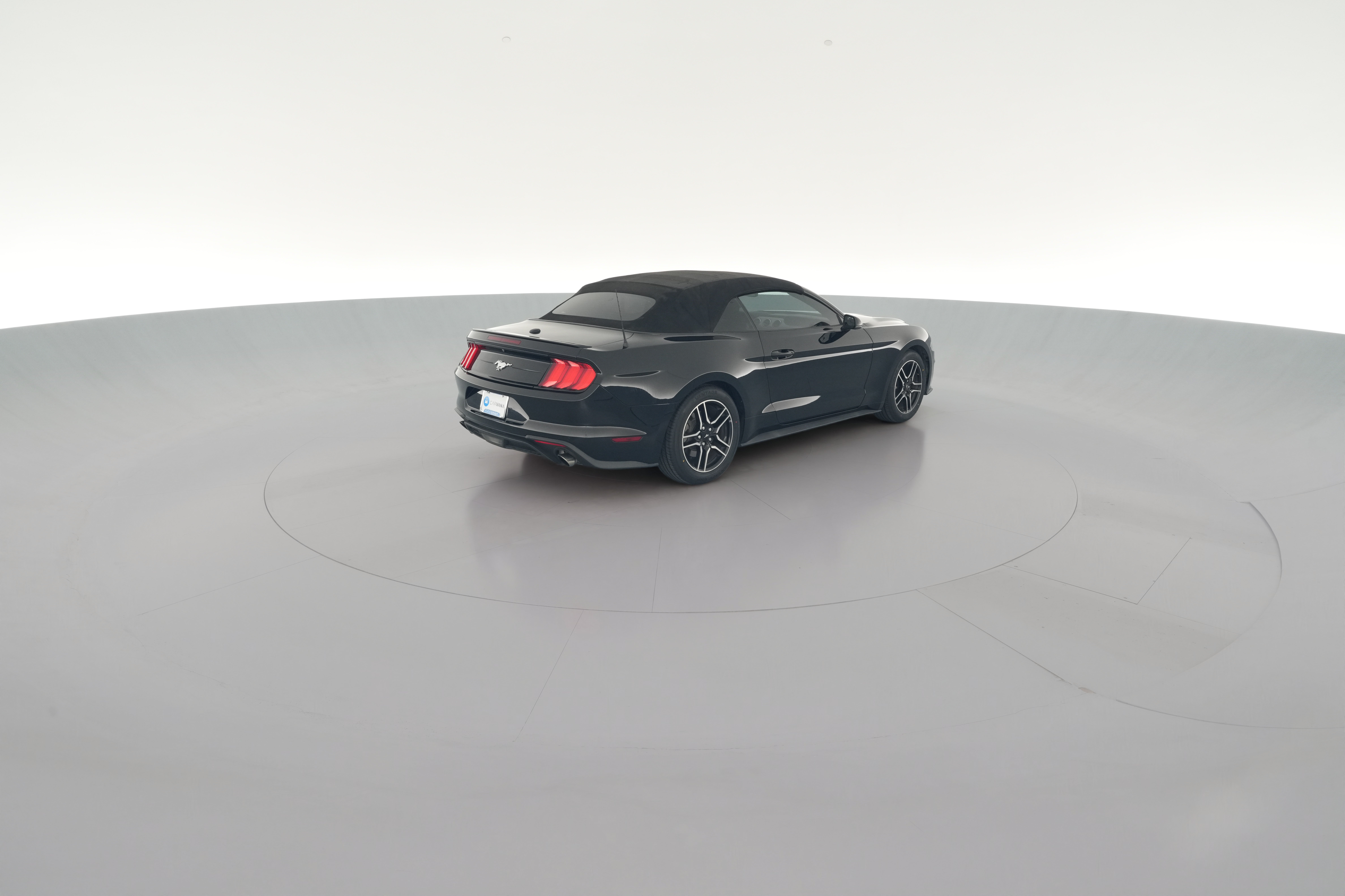 2018 Ford Mustang EcoBoost Premium - Photo 32