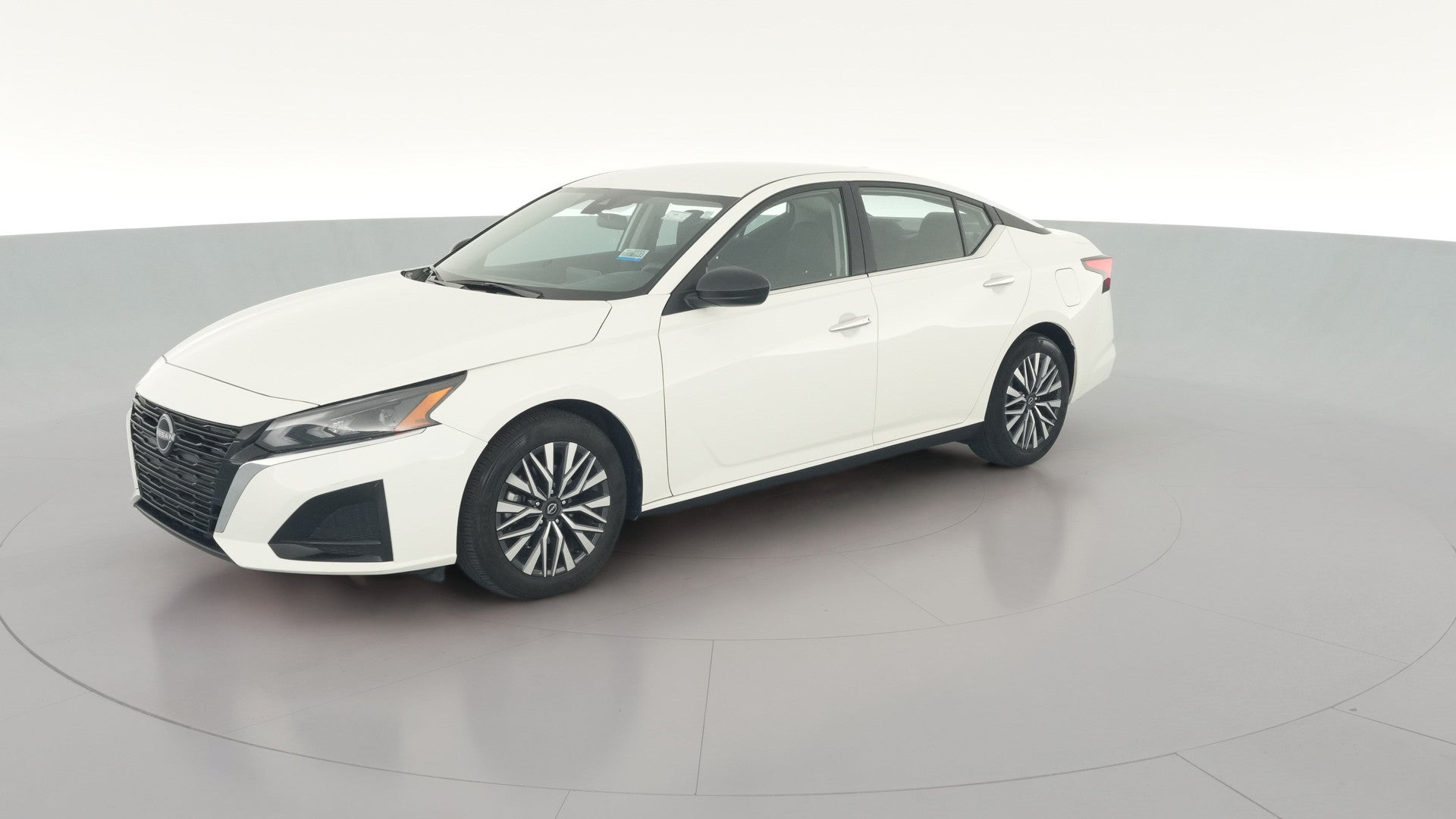 2025 Nissan Altima vehicle photo