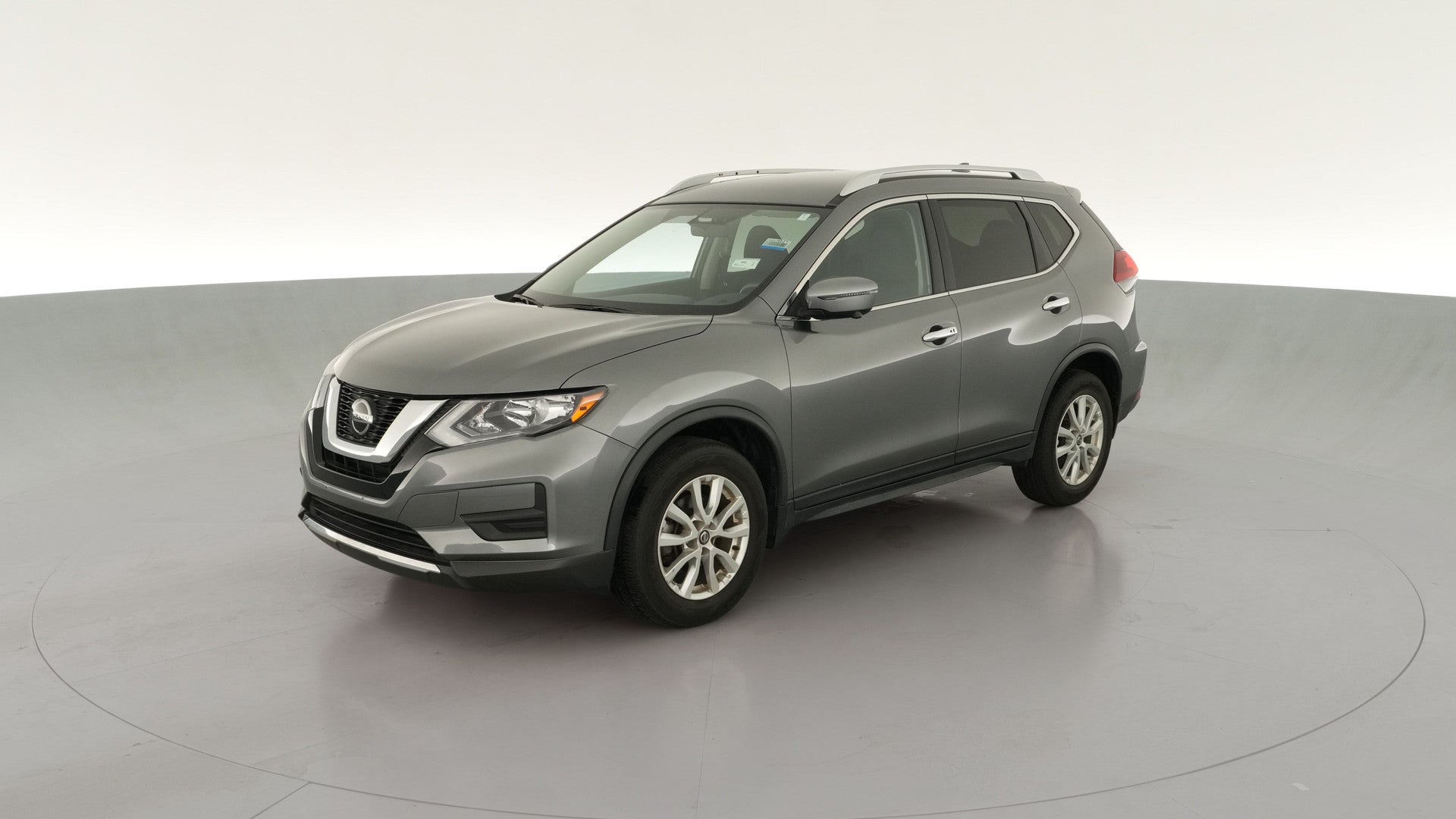 2018 Nissan Rogue vehicle photo