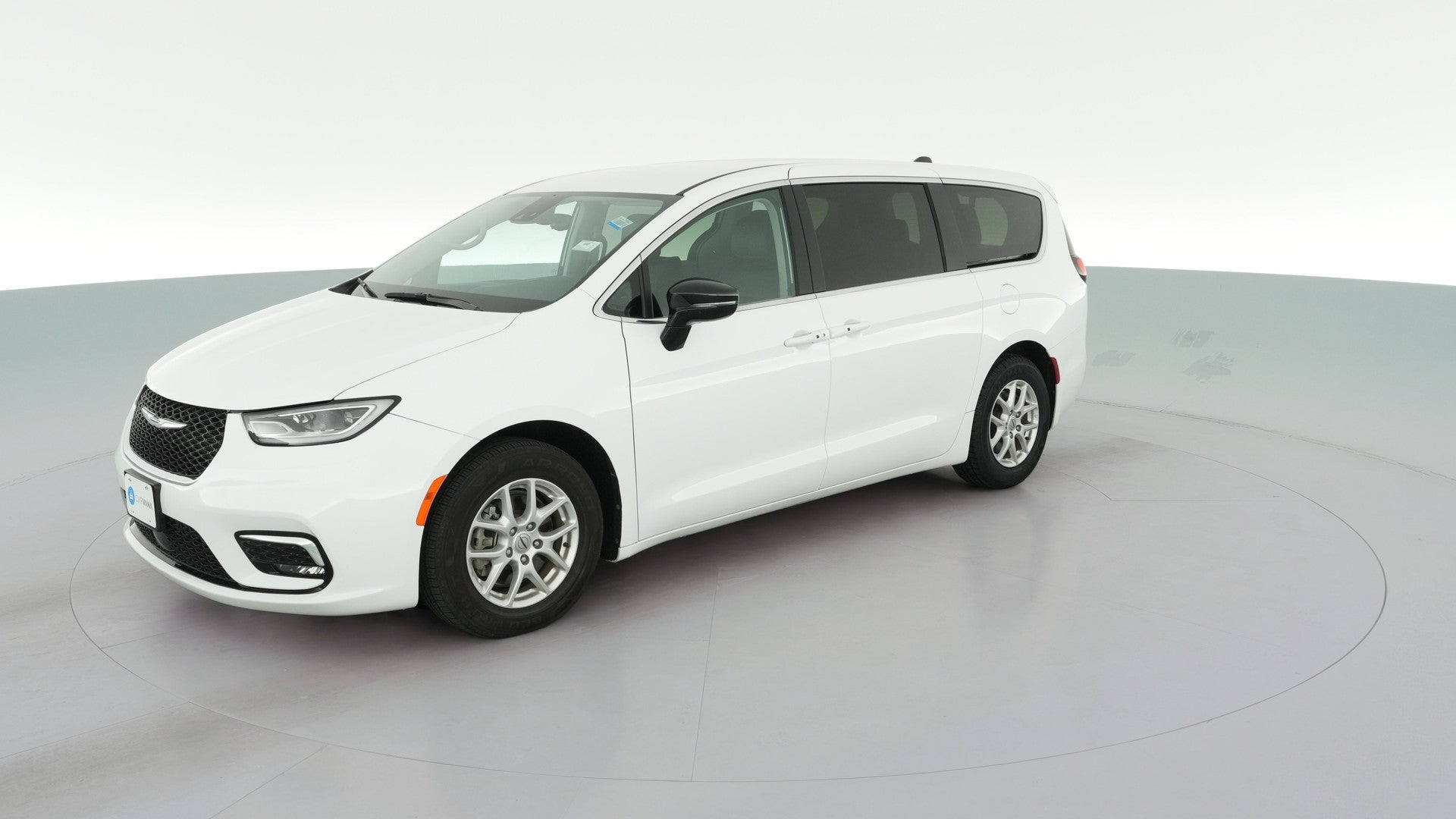 2024 Chrysler Pacifica vehicle photo