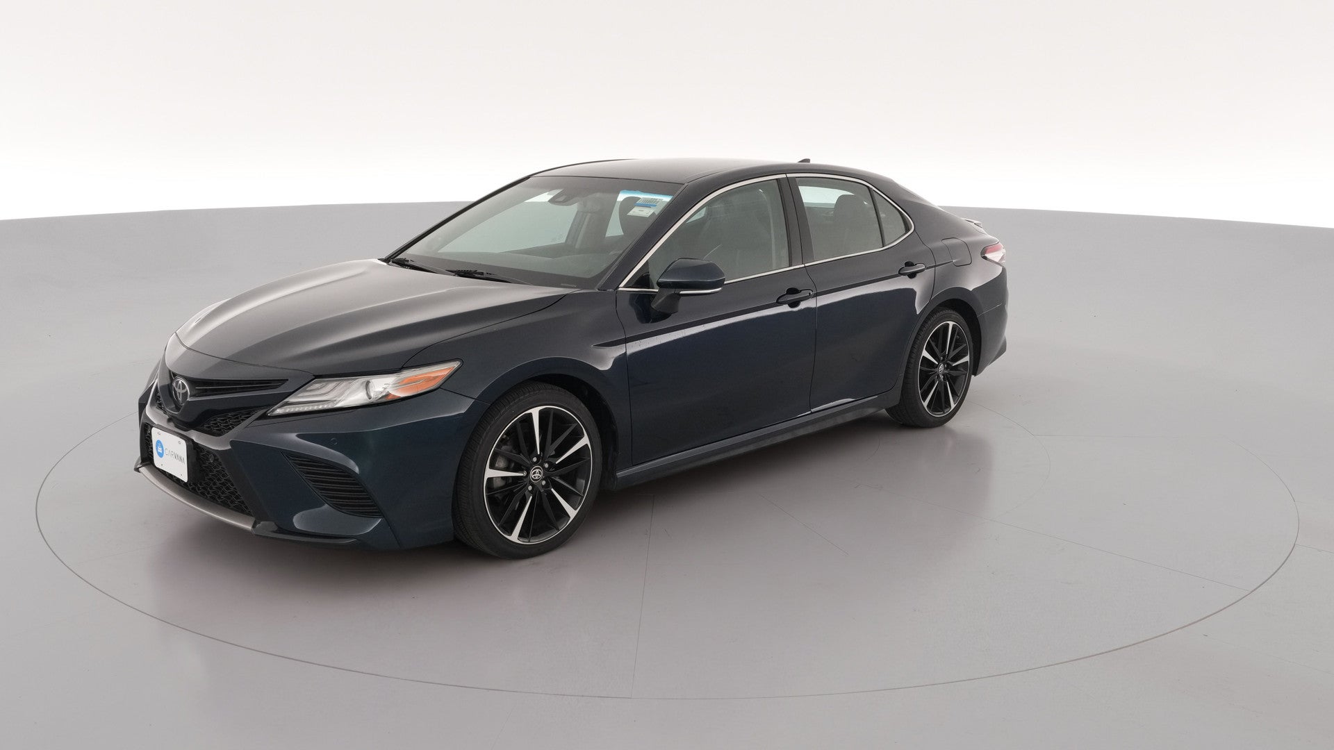 2018 Toyota Camry vehicle photo