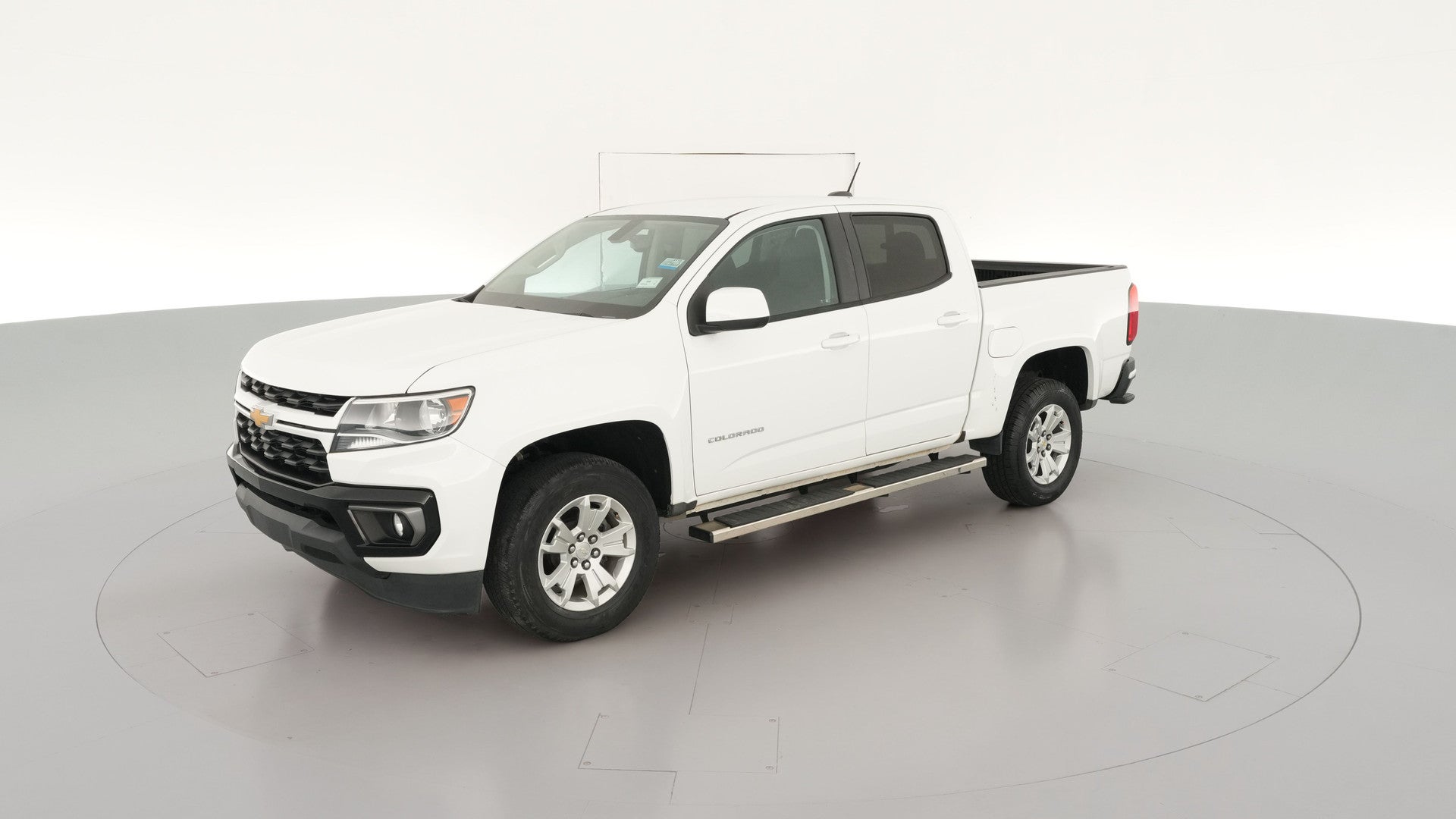 2022 Chevrolet Colorado Crew Cab vehicle photo