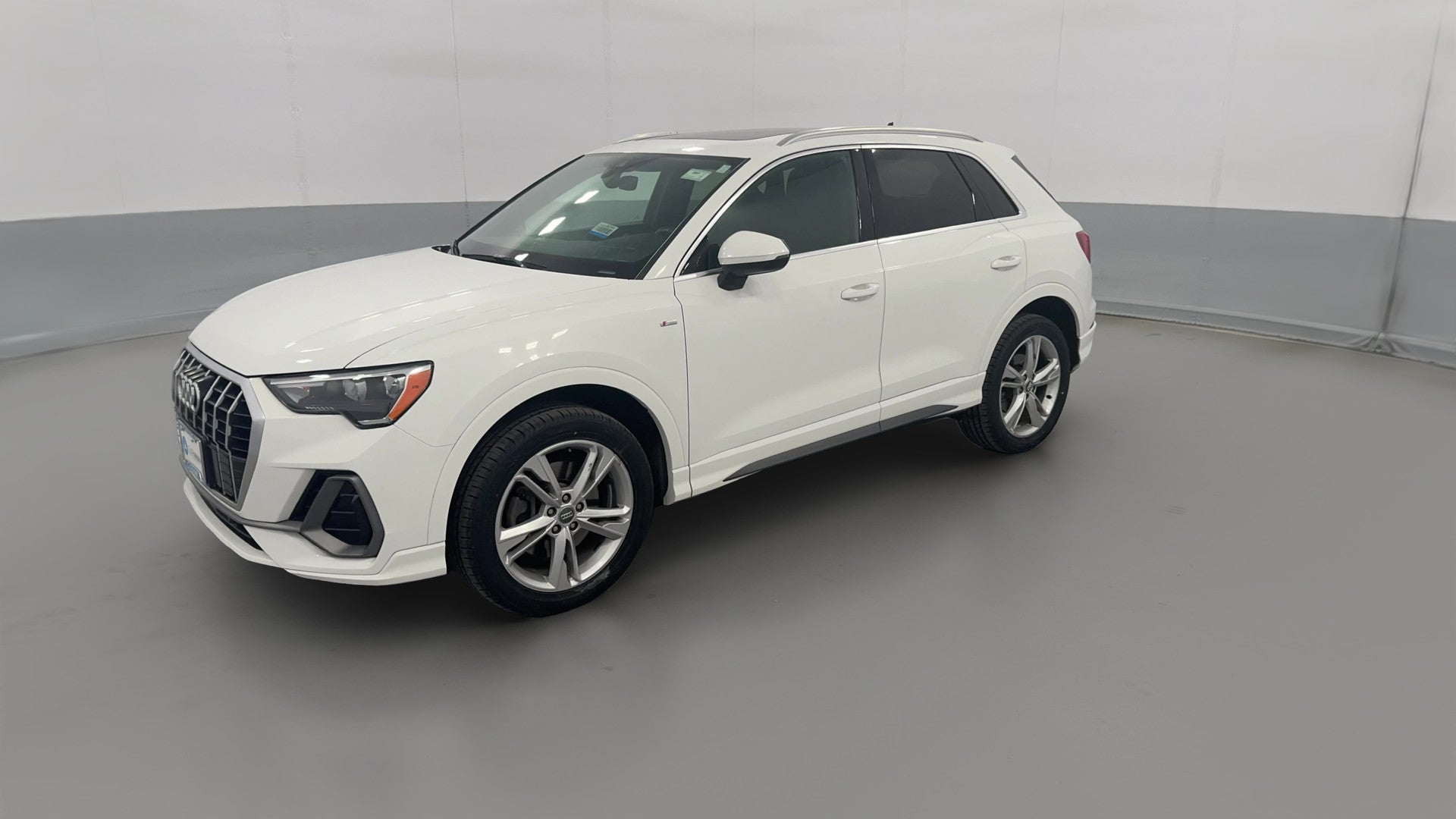 2020 Audi Q3 vehicle photo
