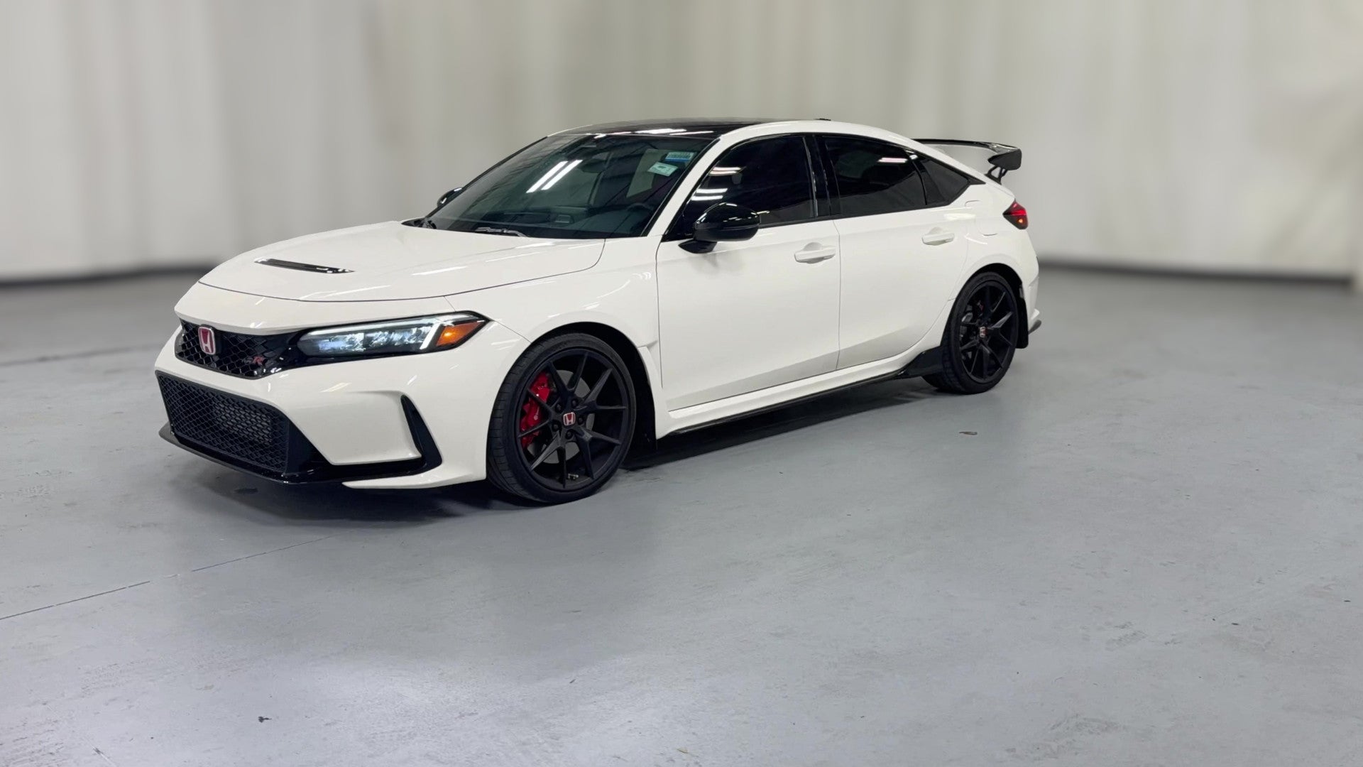2024 Honda Civic Type R vehicle photo
