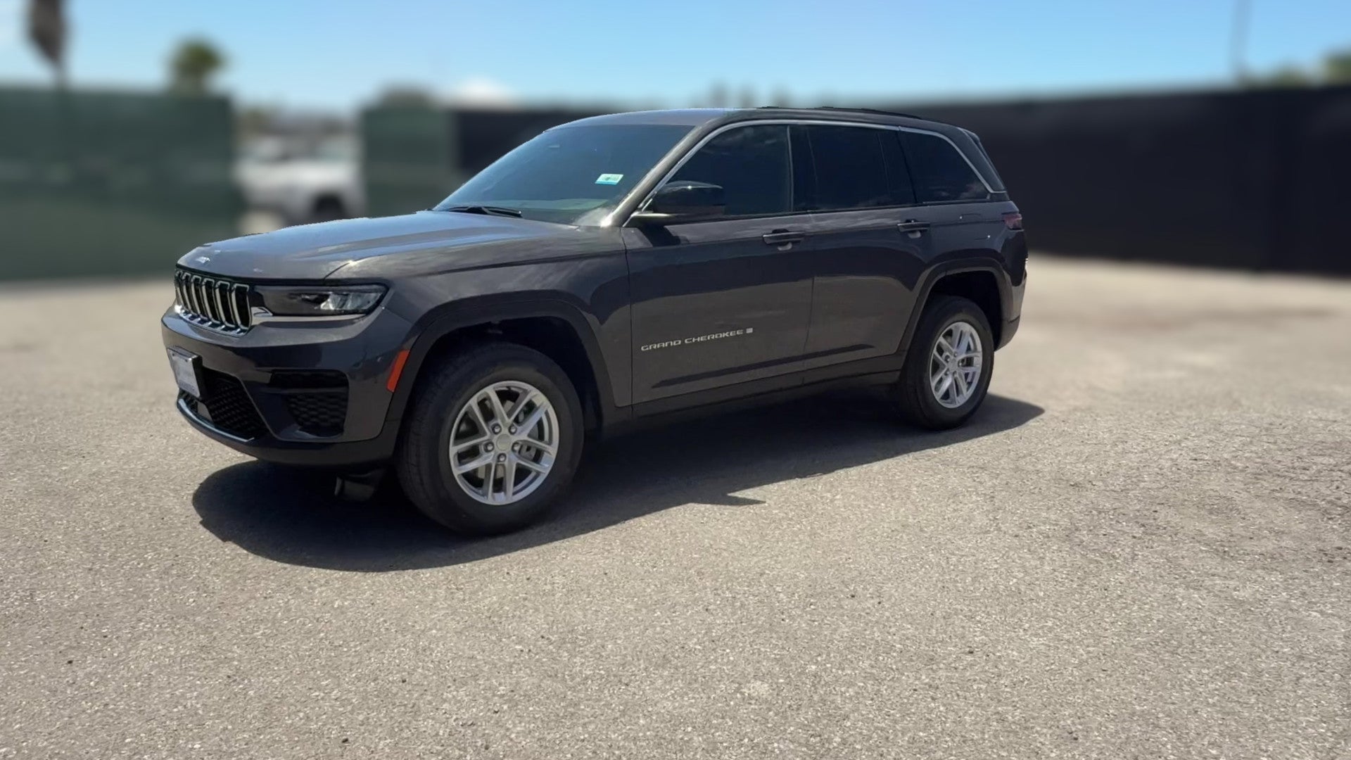 2026 Jeep Grand Cherokee vehicle photo