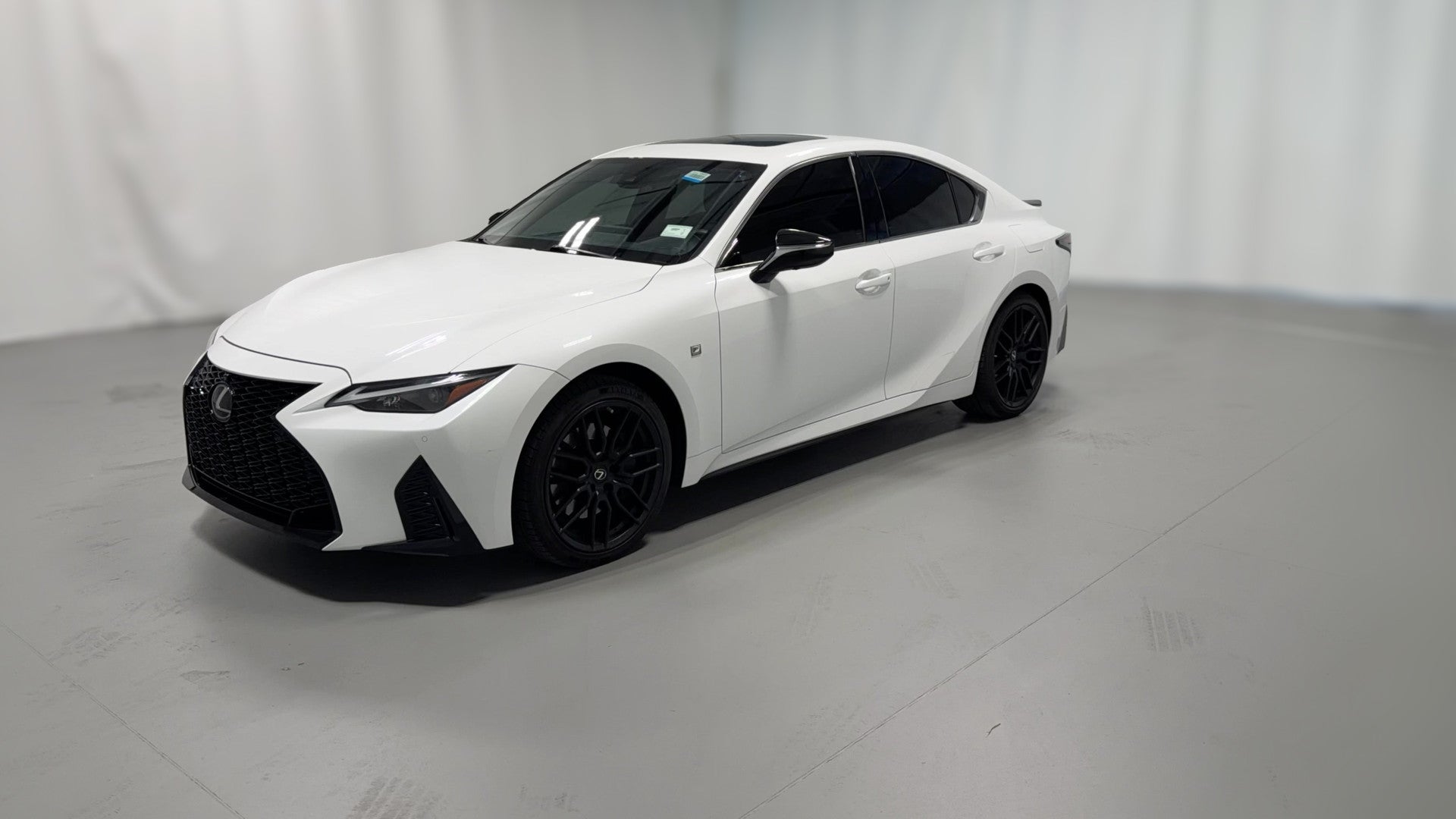 2021 Lexus IS vehicle photo