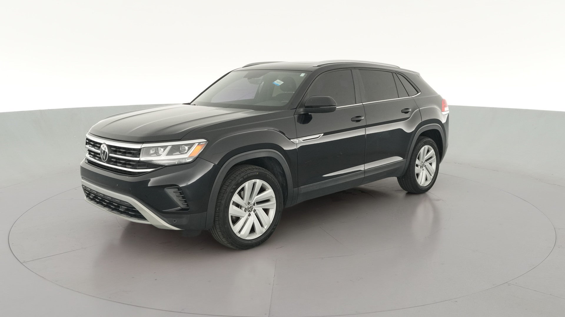 2021 Volkswagen Atlas Cross Sport vehicle photo