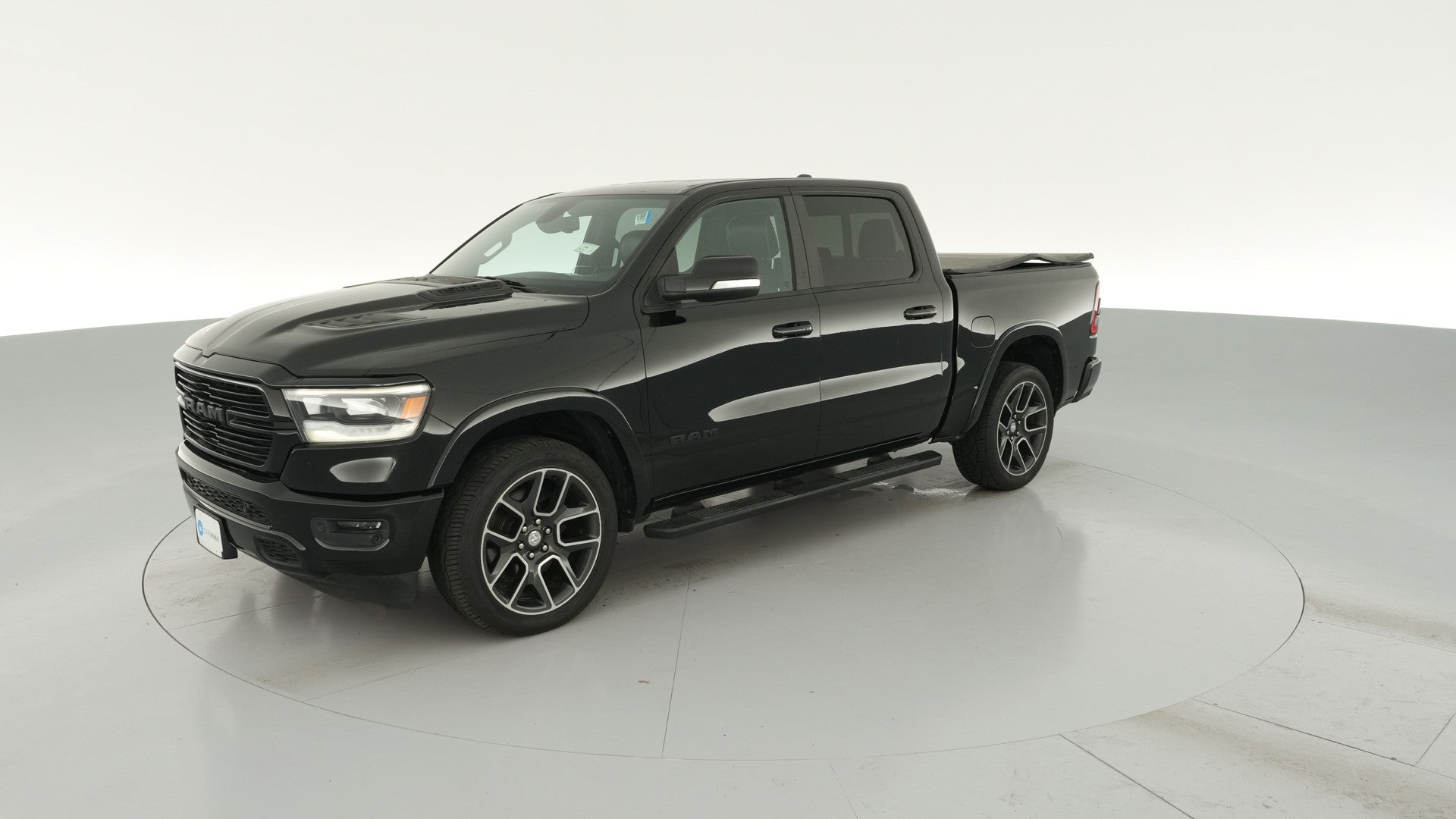 2019 Ram 1500 Crew Cab vehicle photo