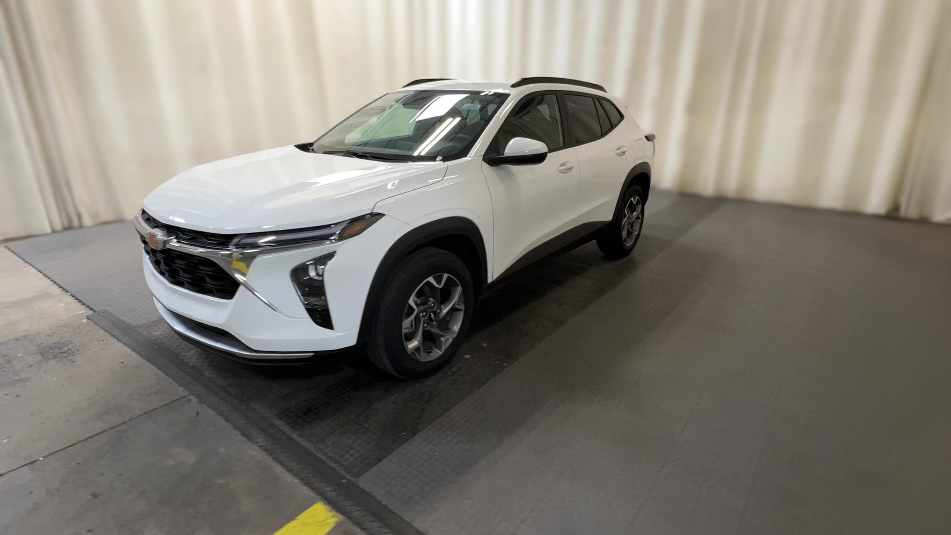 2025 Chevrolet Trax vehicle photo