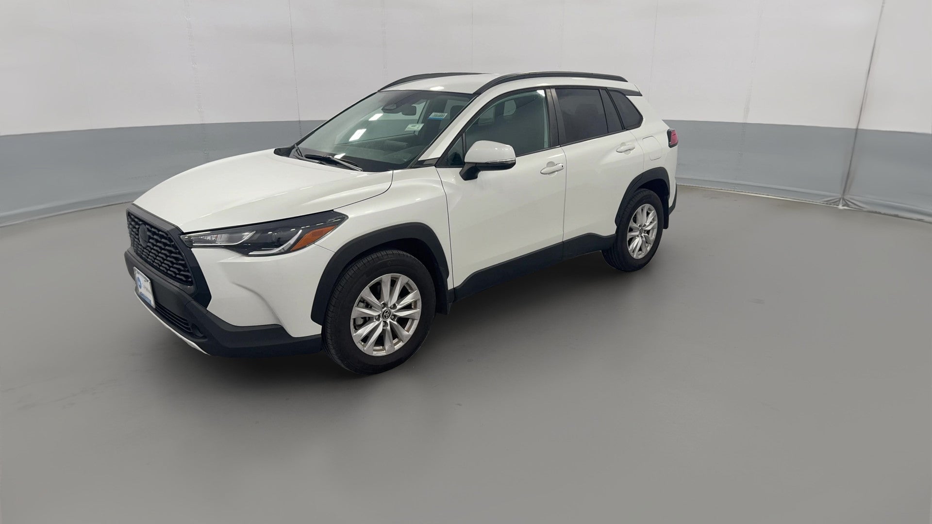 2023 Toyota Corolla Cross vehicle photo