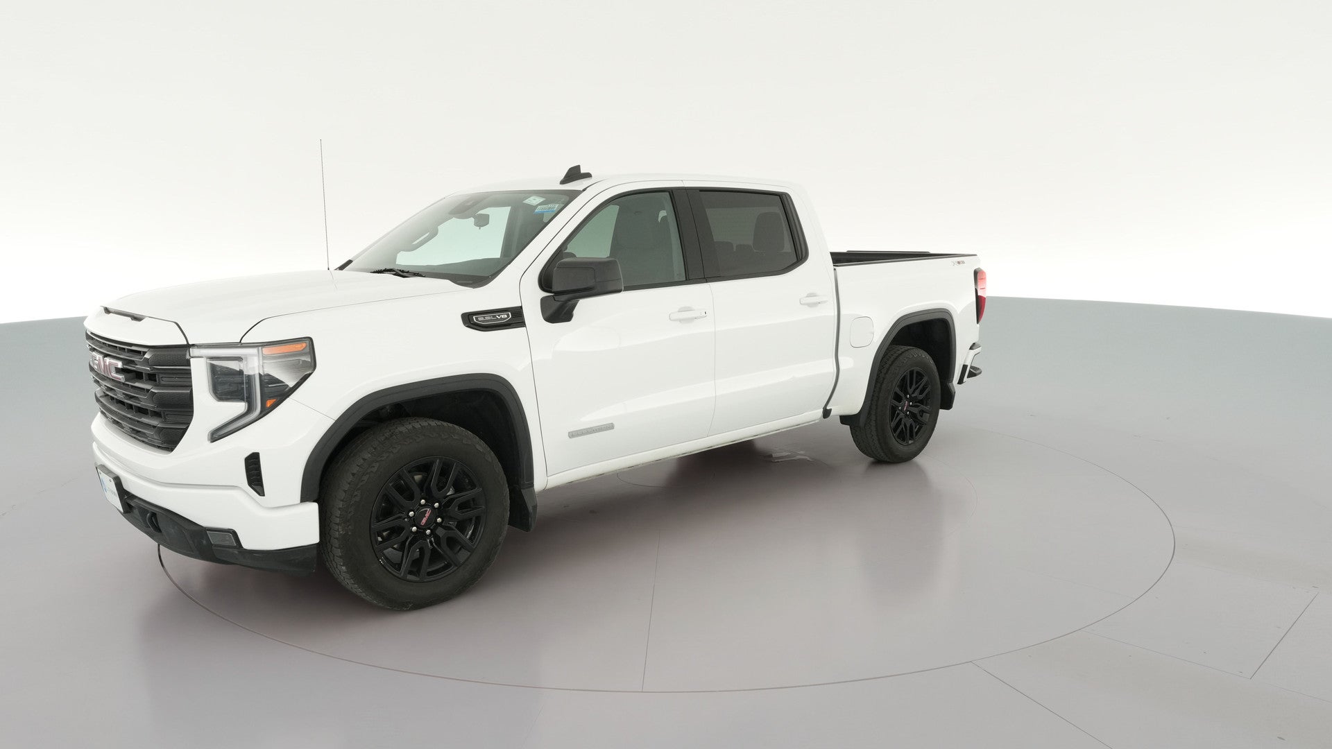 2024 GMC Sierra 1500 Crew Cab vehicle photo