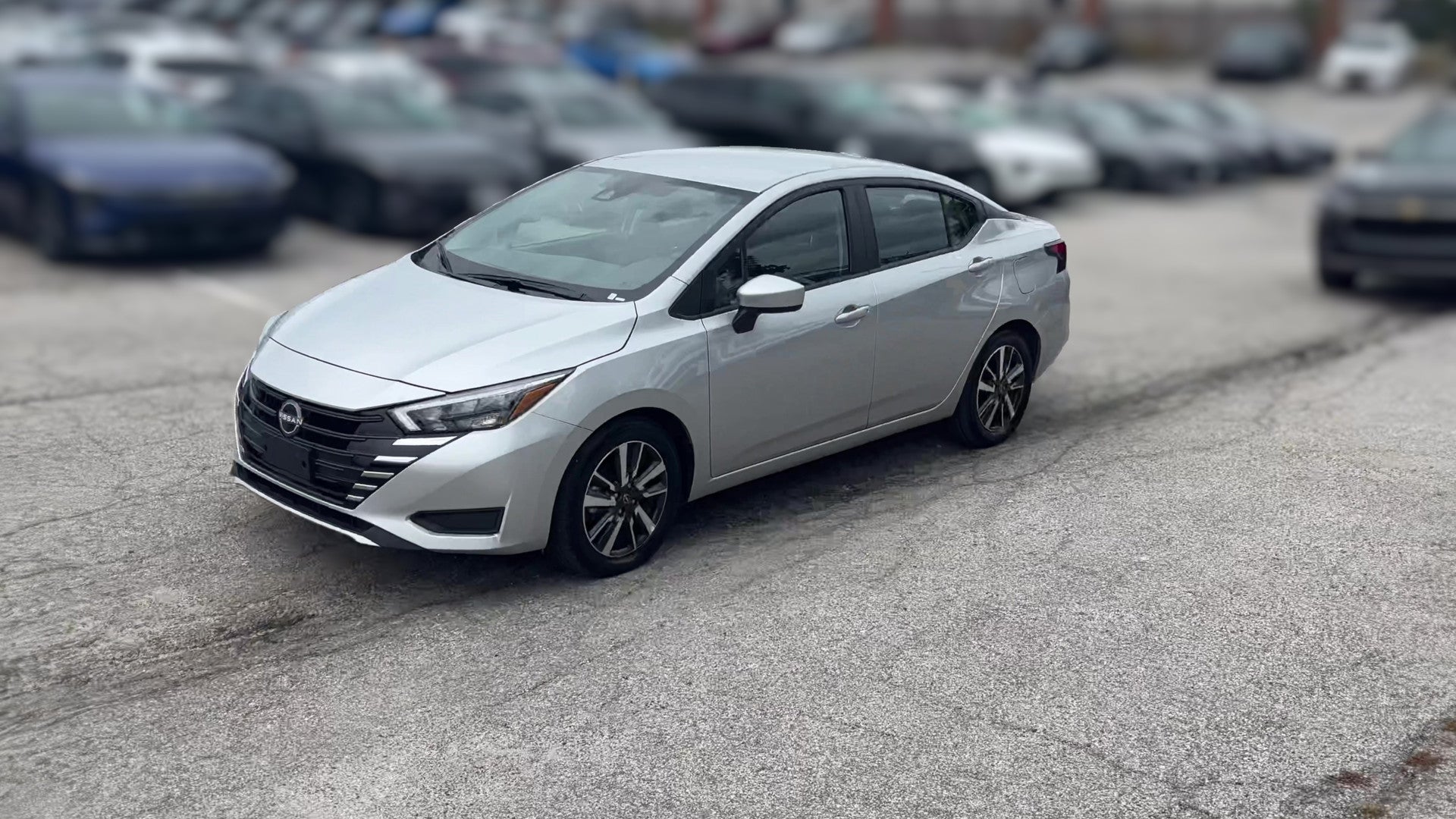 2025 Nissan Versa vehicle photo