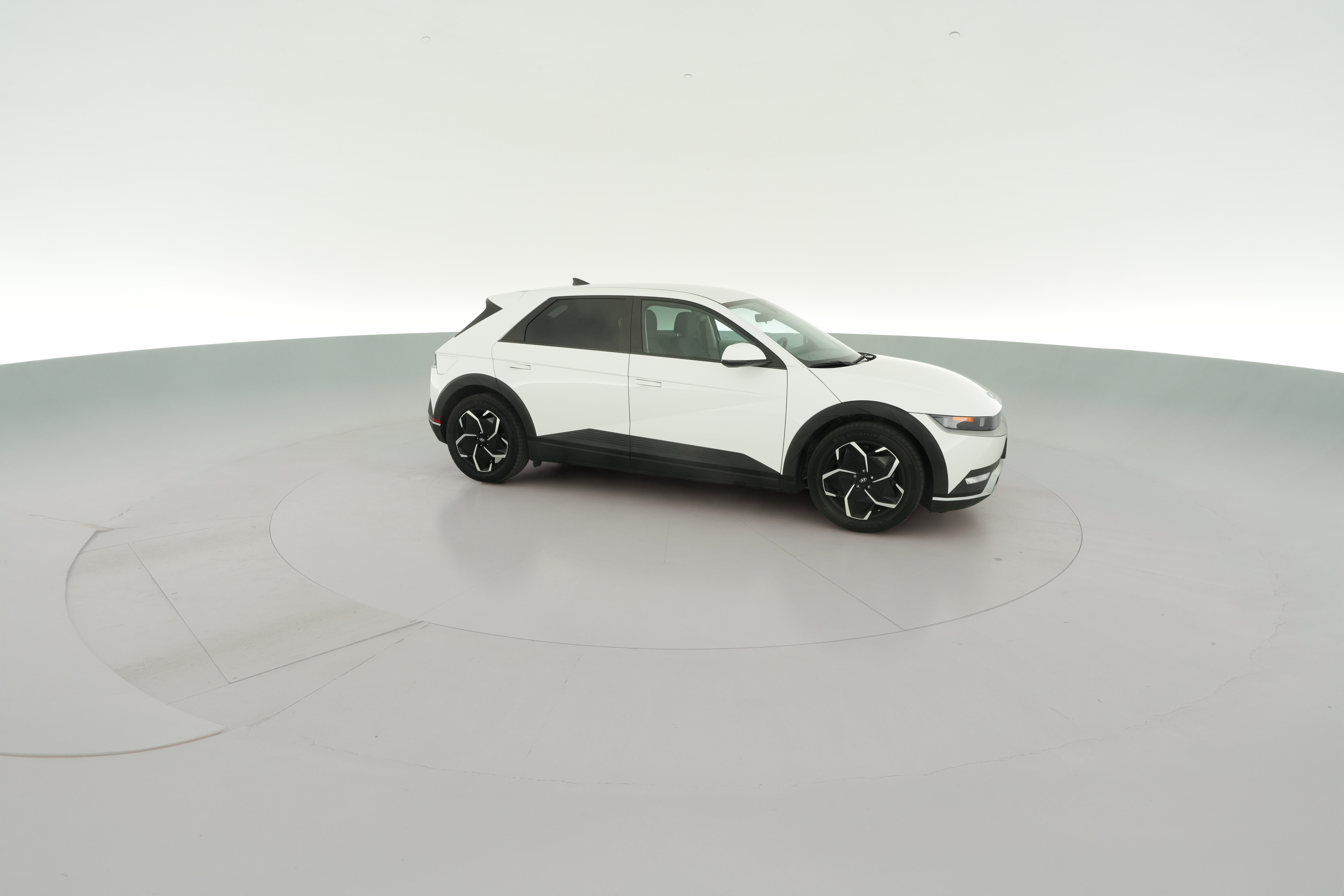 2023 Hyundai IONIQ 5 SE - Photo 35