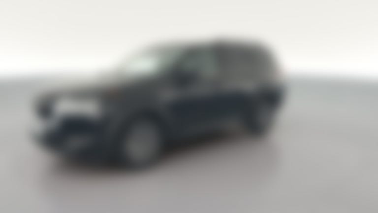 2025 Nissan Pathfinder vehicle photo