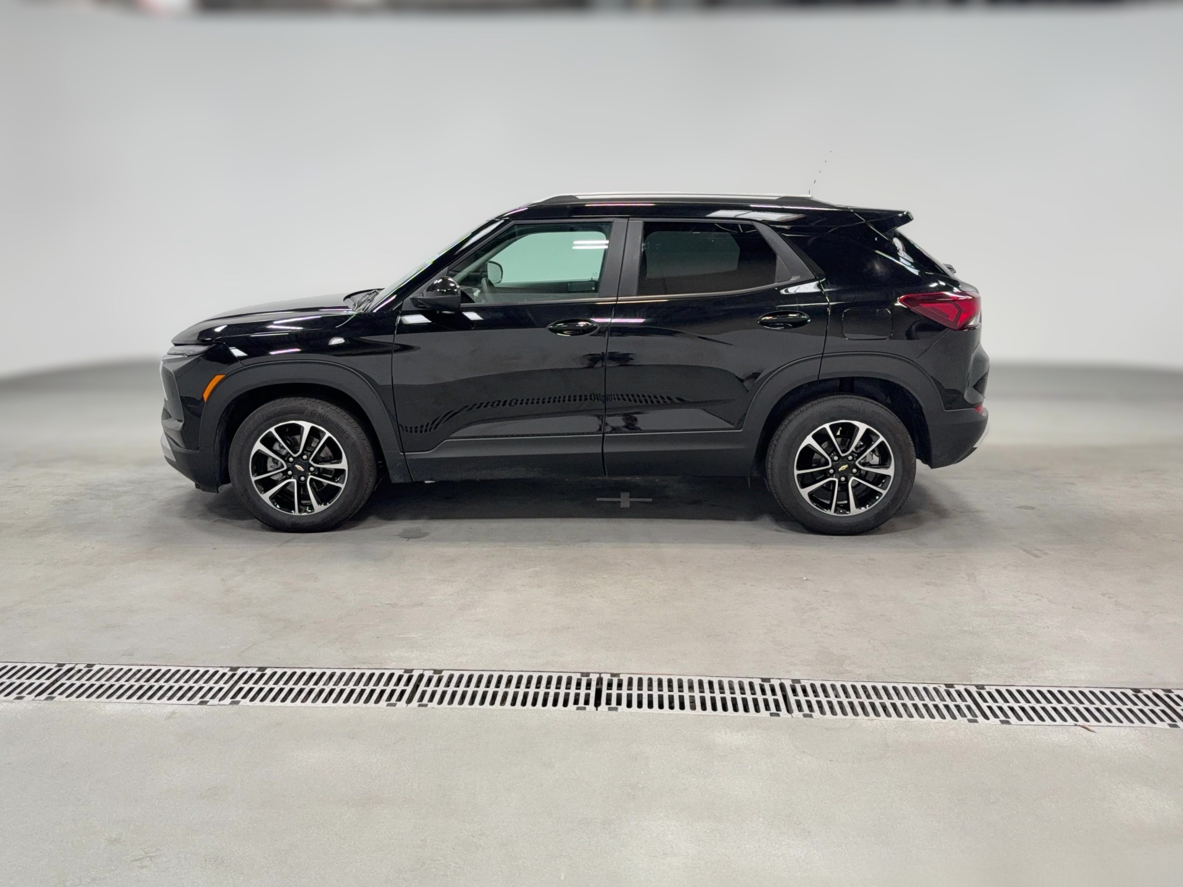 2025 Chevrolet Trailblazer LT - Photo 25