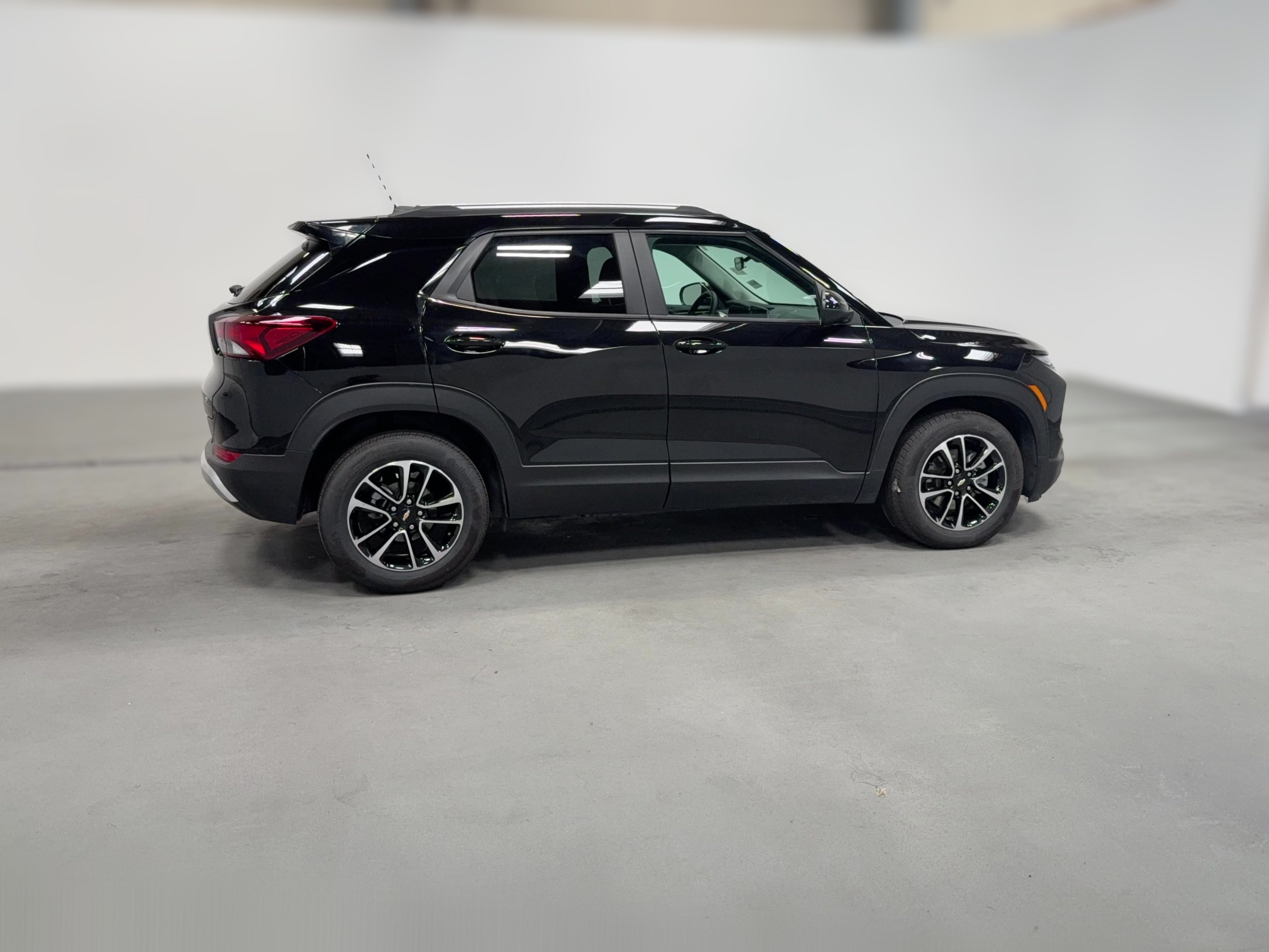 2025 Chevrolet Trailblazer LT - Photo 32