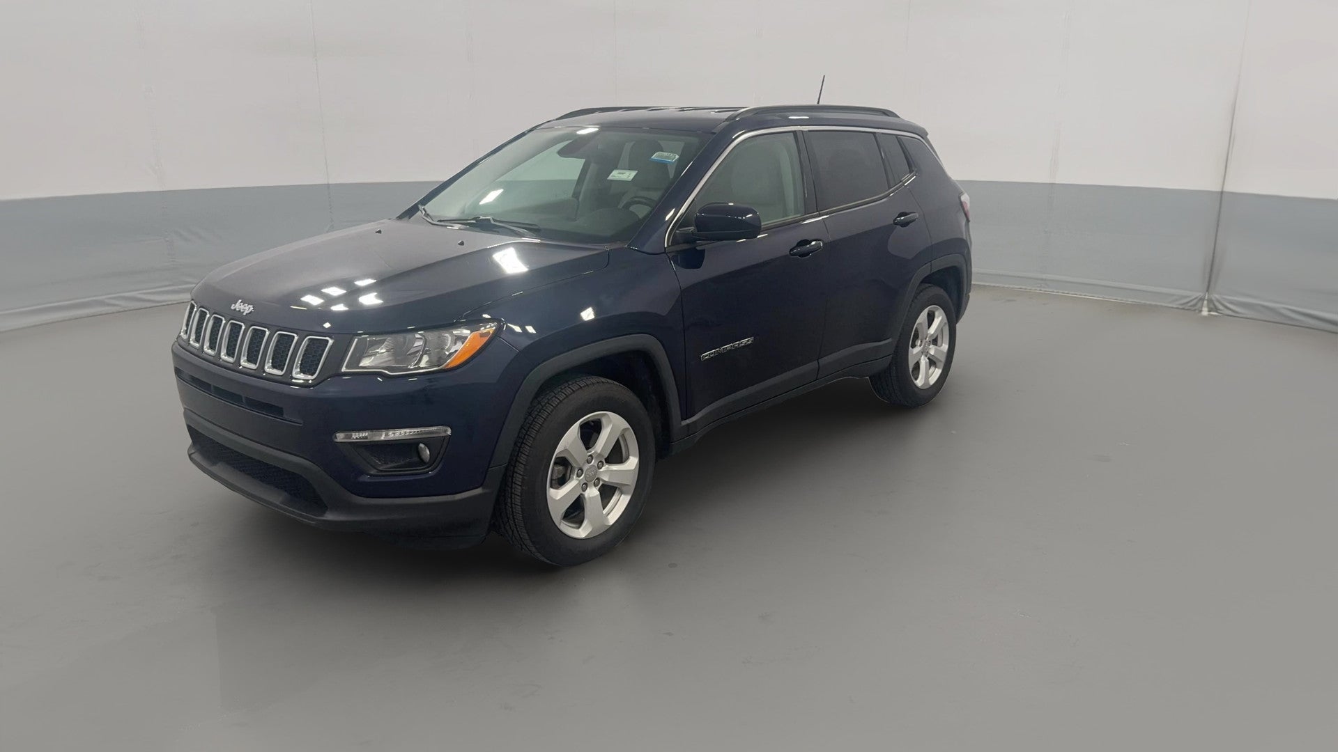 2018 Jeep Compass vehicle photo