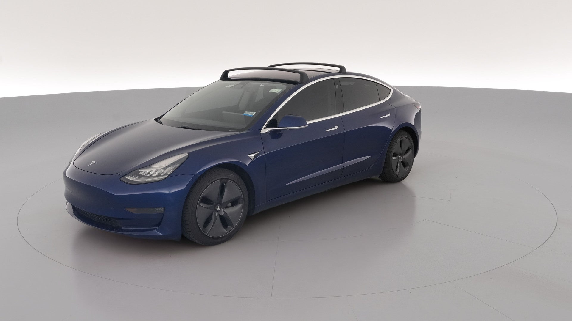2019 Tesla Model 3 vehicle photo