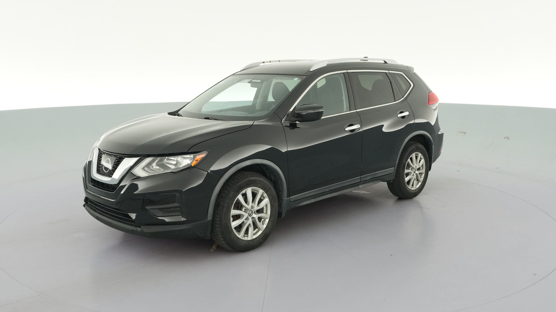 2017 Nissan Rogue vehicle photo