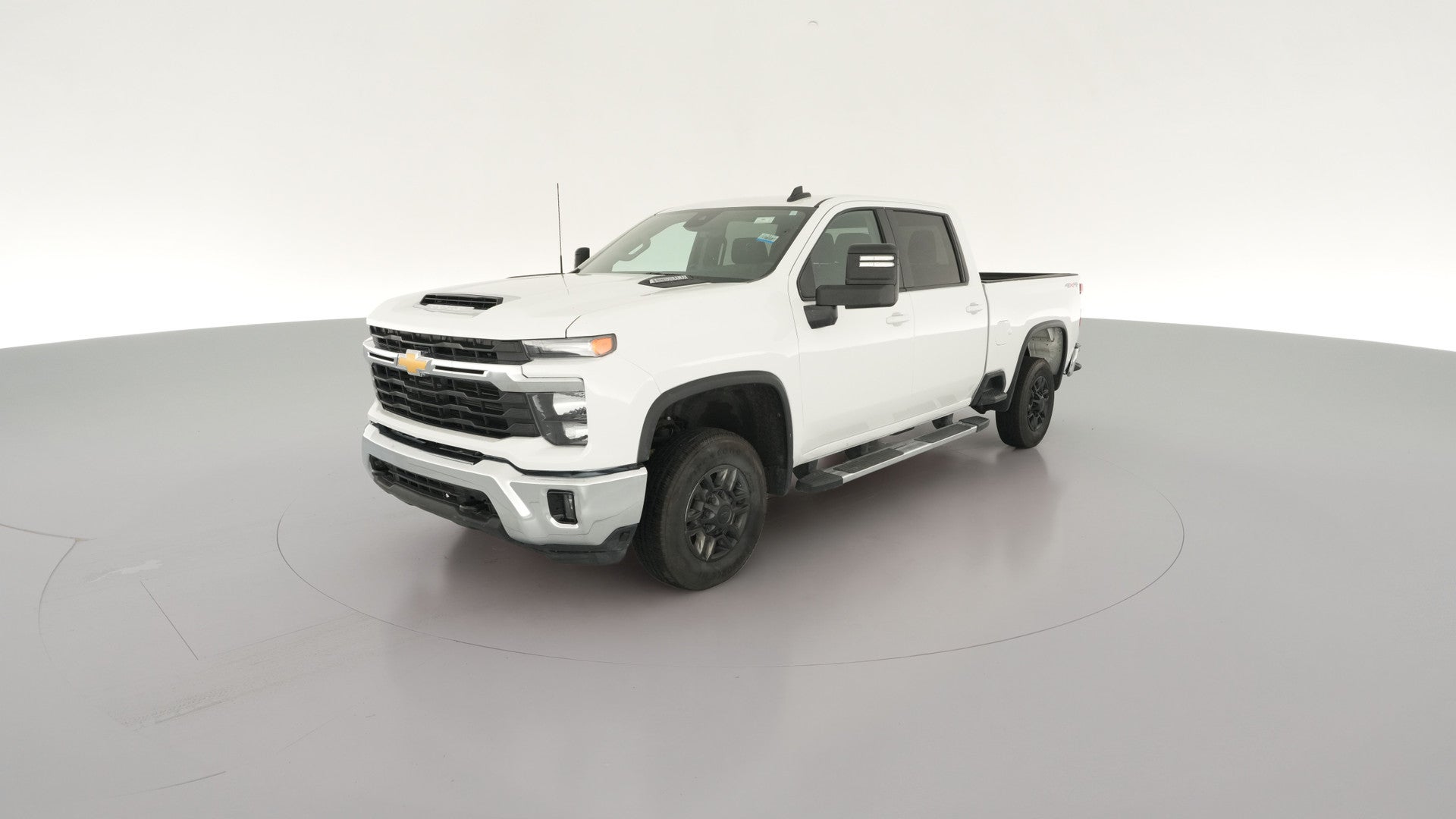 2025 Chevrolet Silverado 2500 HD Crew Cab vehicle photo
