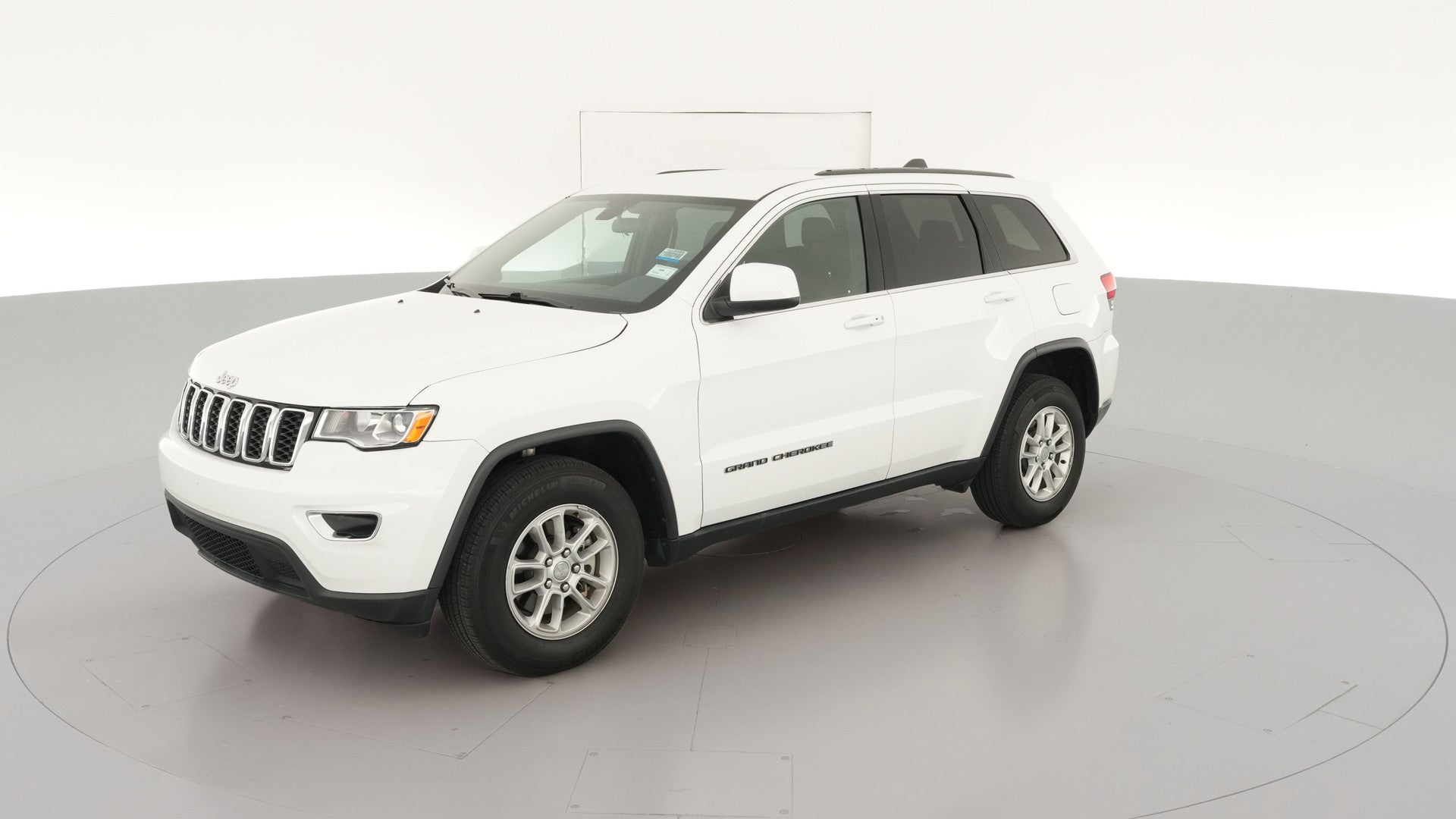 2018 Jeep Grand Cherokee vehicle photo