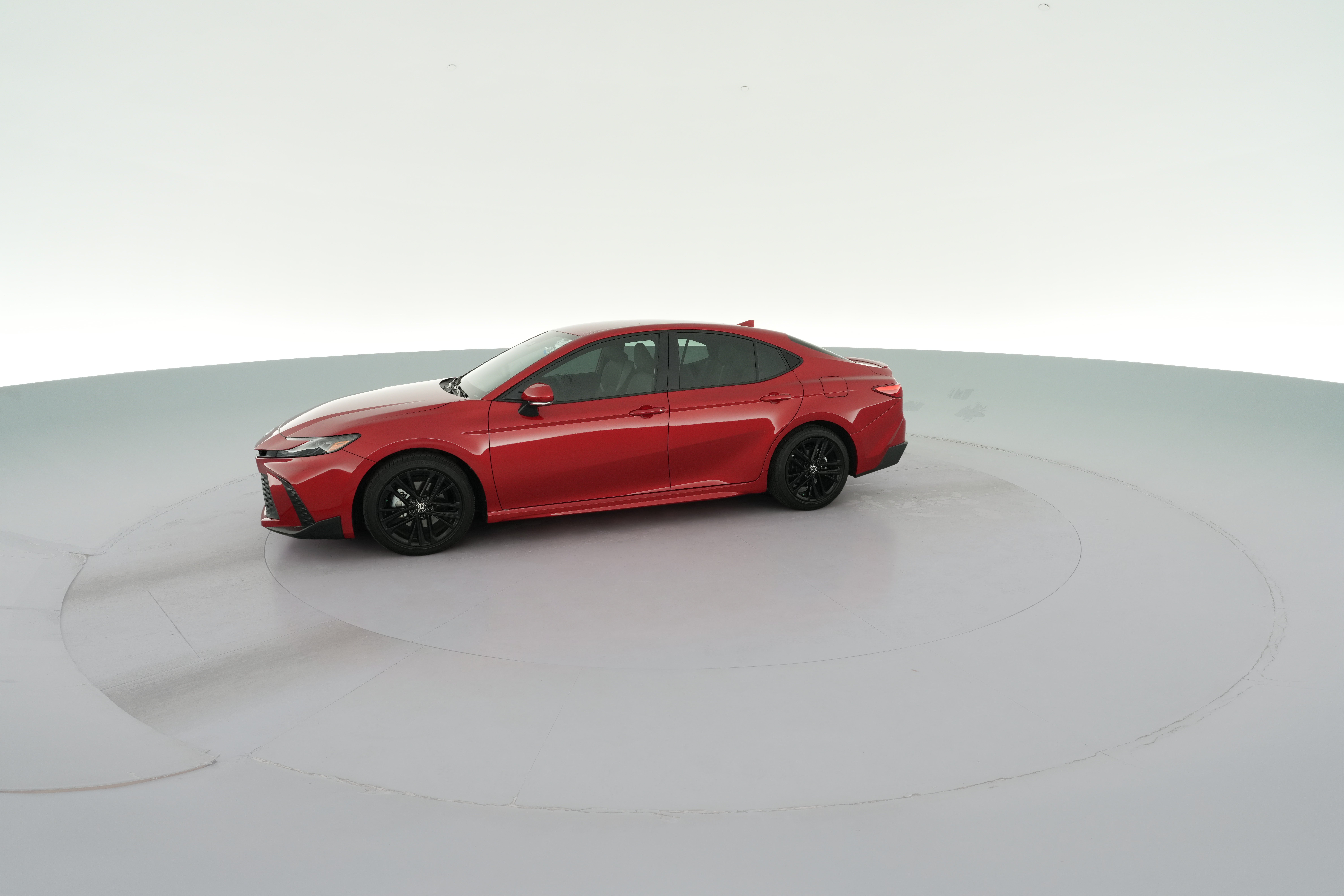 2025 Toyota Camry SE - Photo 25