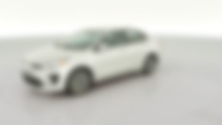 2023 Kia Rio vehicle photo