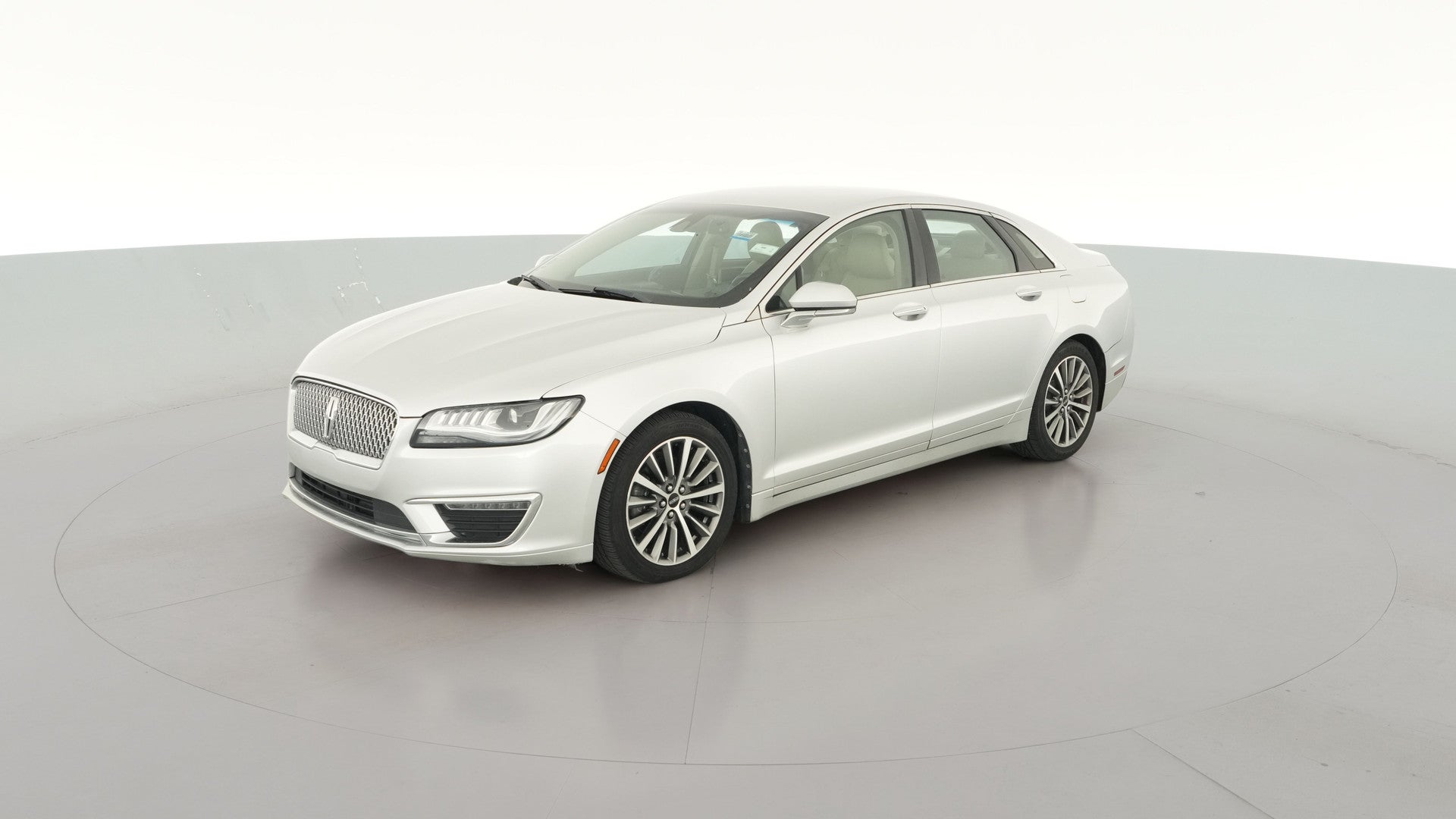 2019 Lincoln MKZ vehicle photo