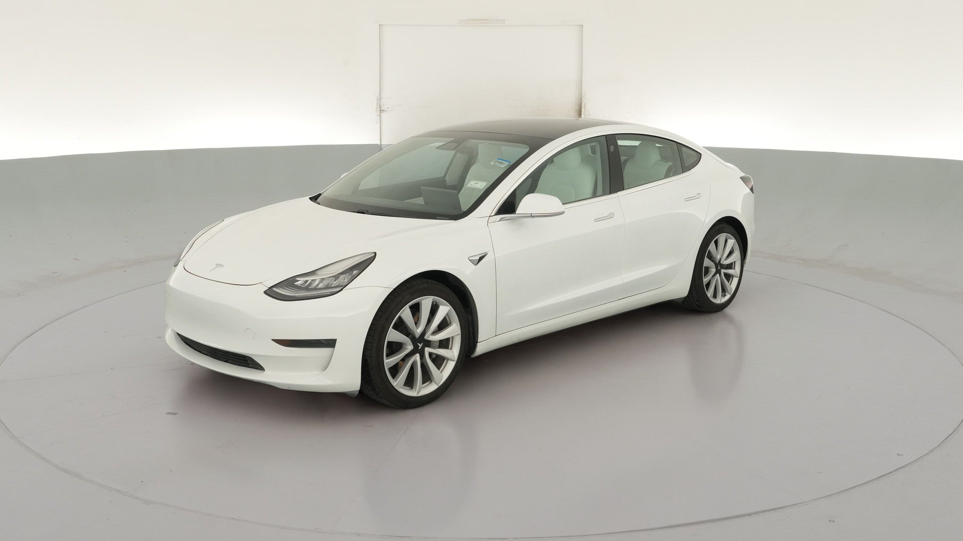 2020 Tesla Model 3 vehicle photo