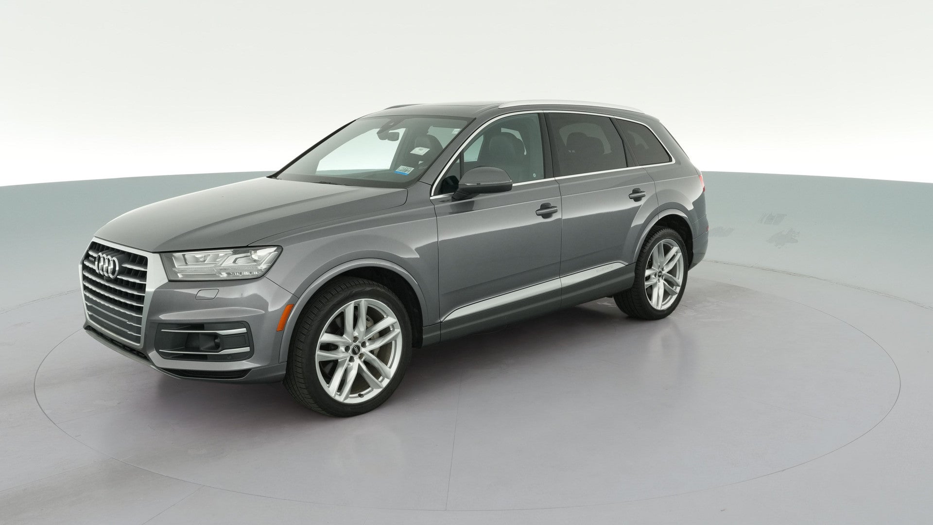 2018 Audi Q7 vehicle photo